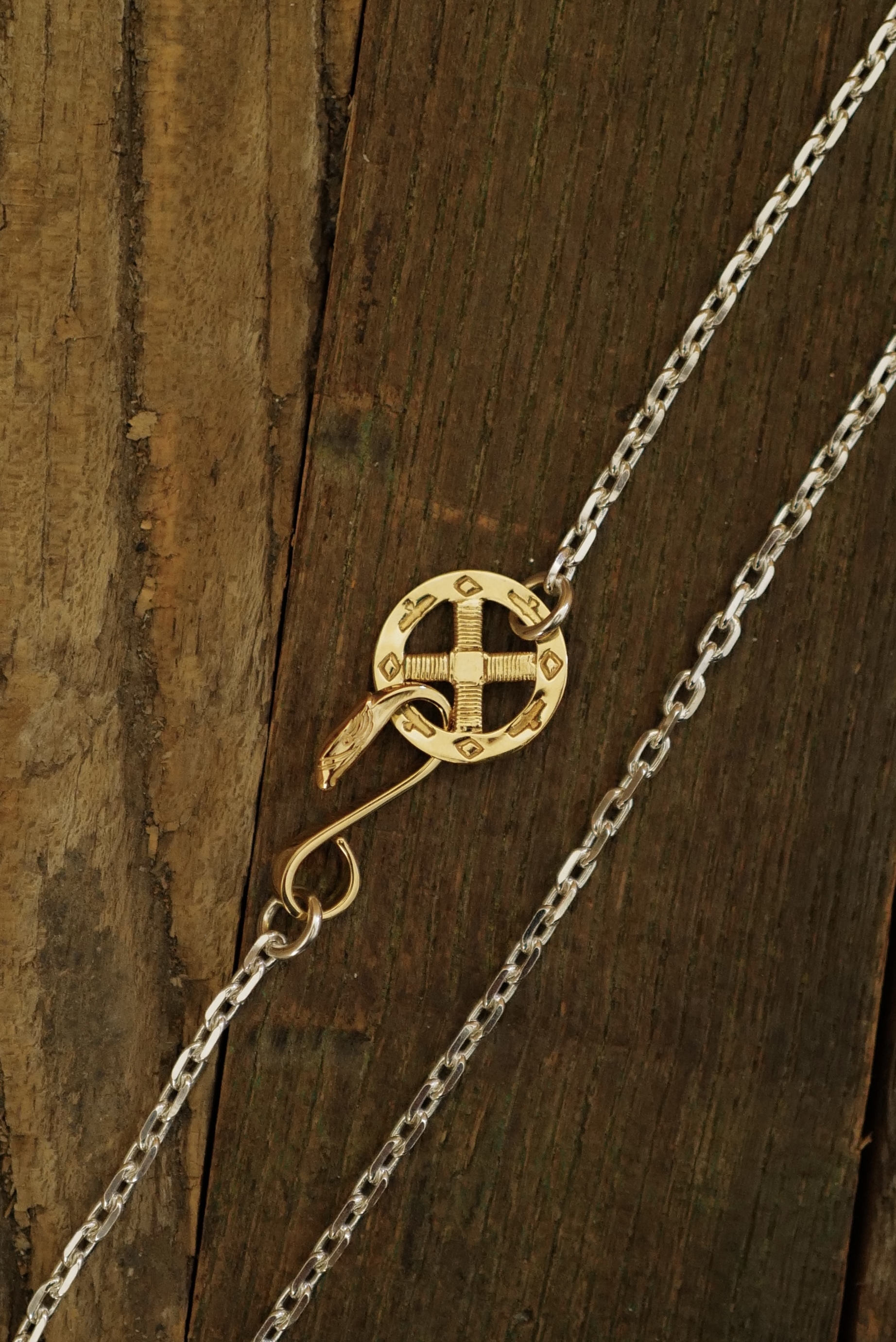 舊版K18黃金鷹扣配新版K18黃金輪60cm頸鏈*