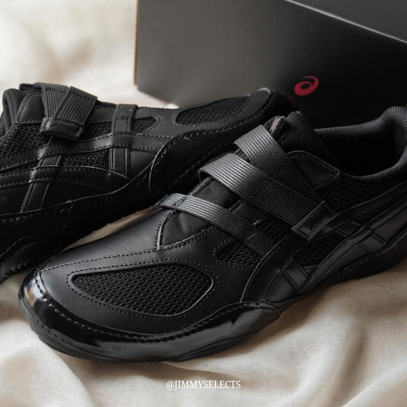 【代購】ISSEY MIYAKE × ASICS HYPER TAPING 聯名限定訓練鞋｜魔鬼氈貼合 薄底輕量 柔軟舒適 機能運動鞋 黑色