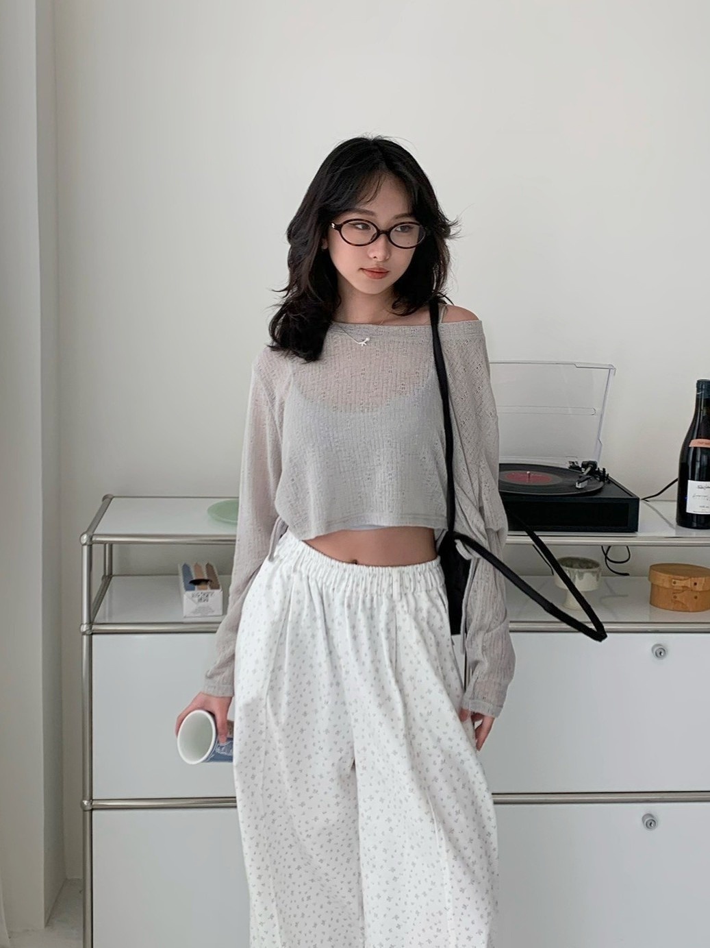 /𝙘𝙝𝙞𝙝 𝙢𝙖𝙙𝙚/ 貝殼收藏家 側抓皺透膚上衣