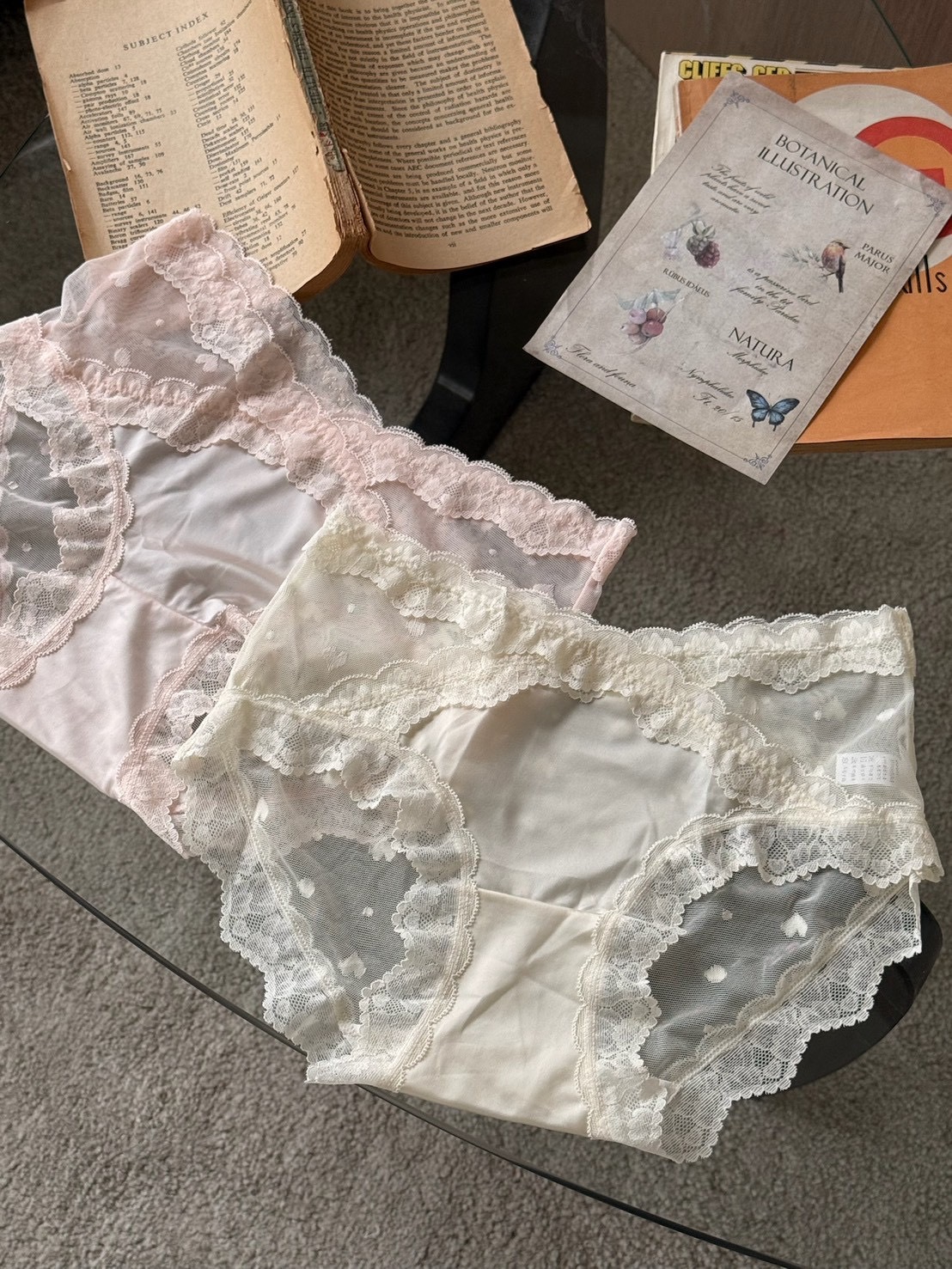 法式蕾絲愛心波點小褲 3colors