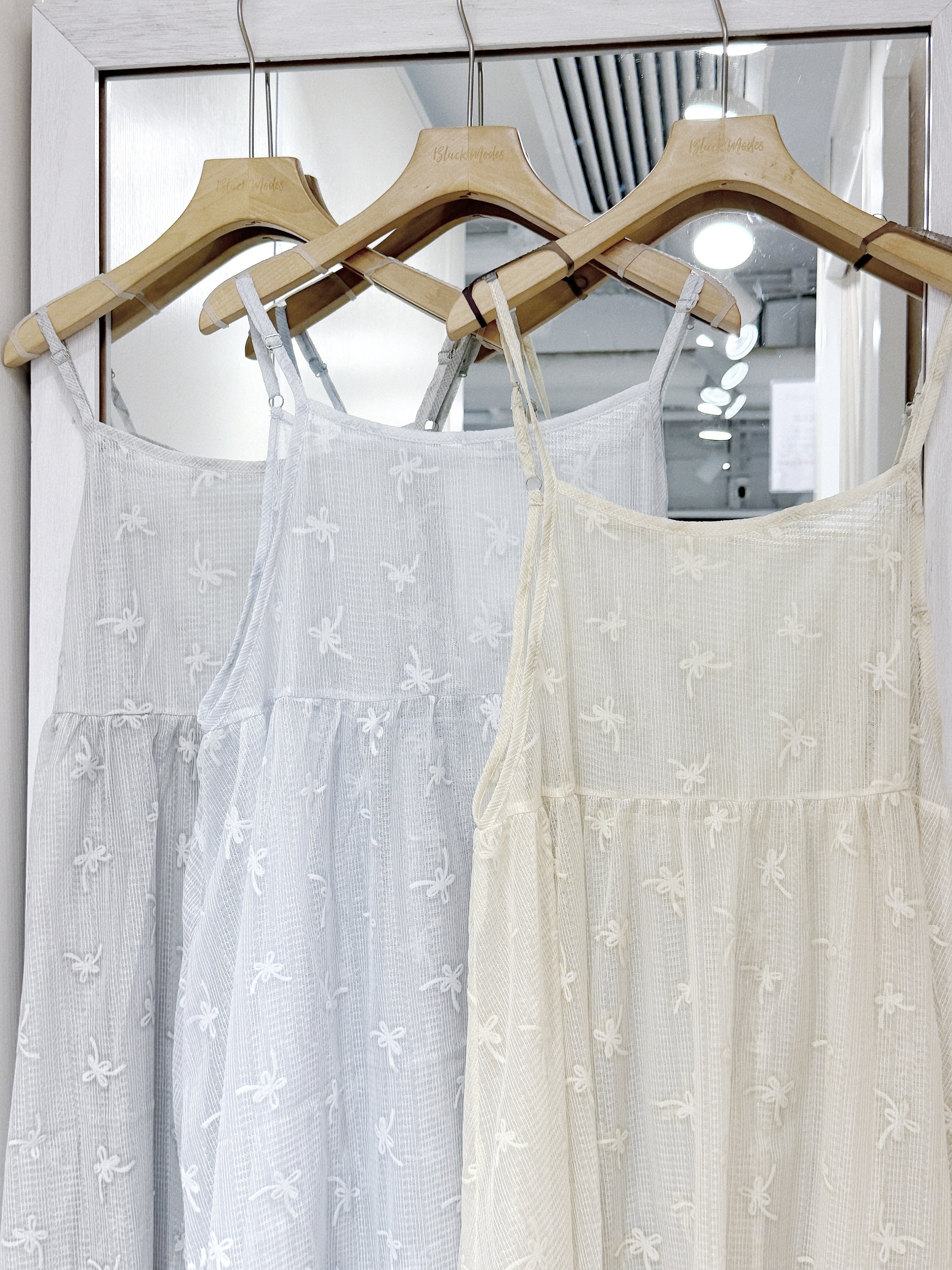 EA1252｜春田花花蝴蝶結可調節吊帶ops⋆.𐙚˚