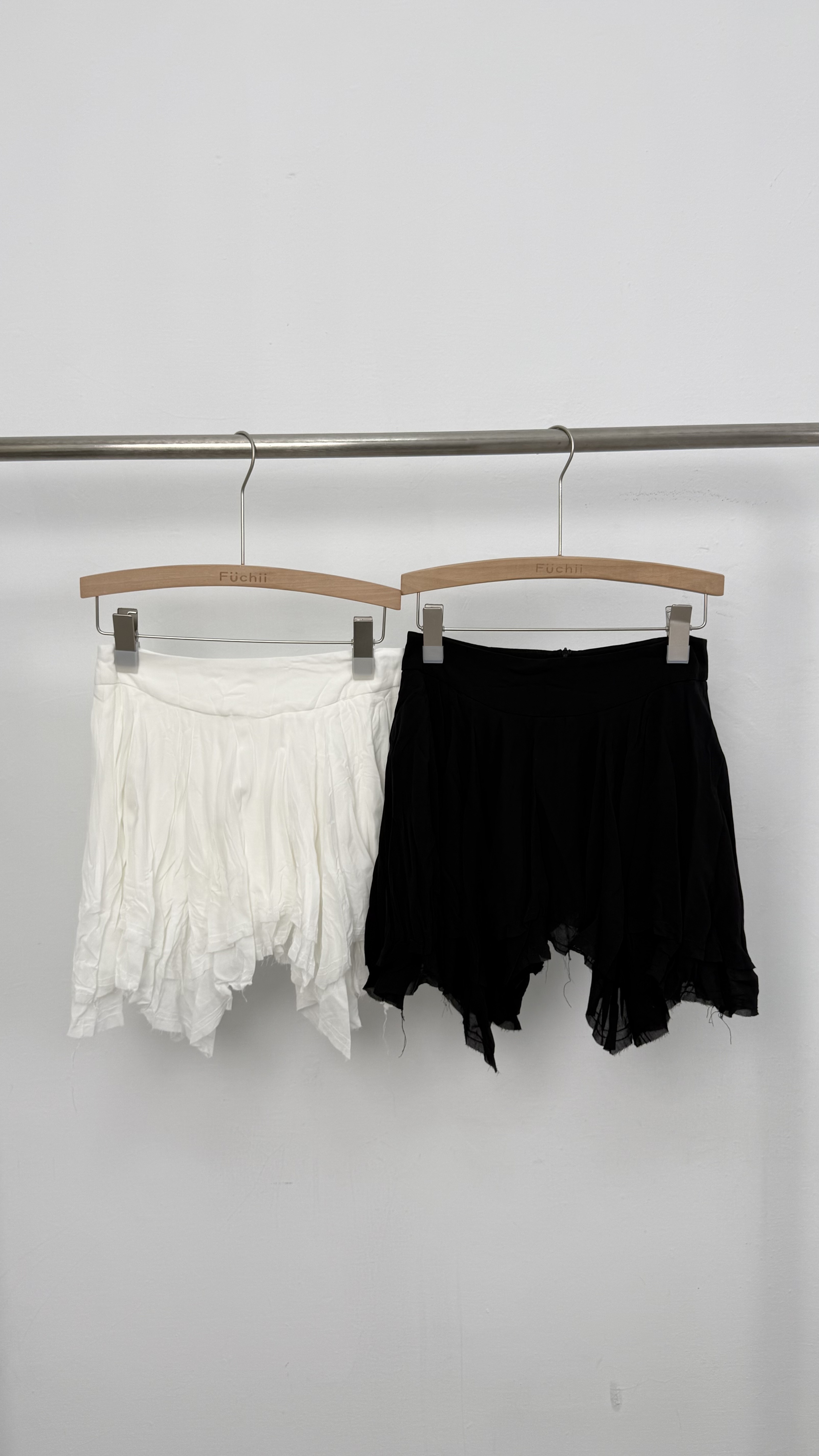 B209溫柔不規則仙女短裙