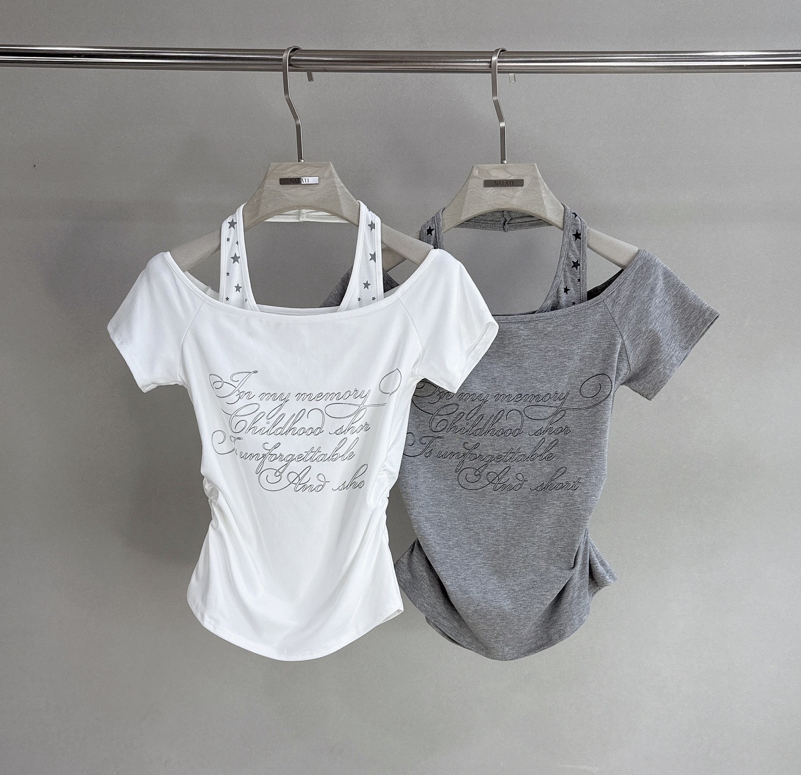 星星掛脖草寫字抓皺衣