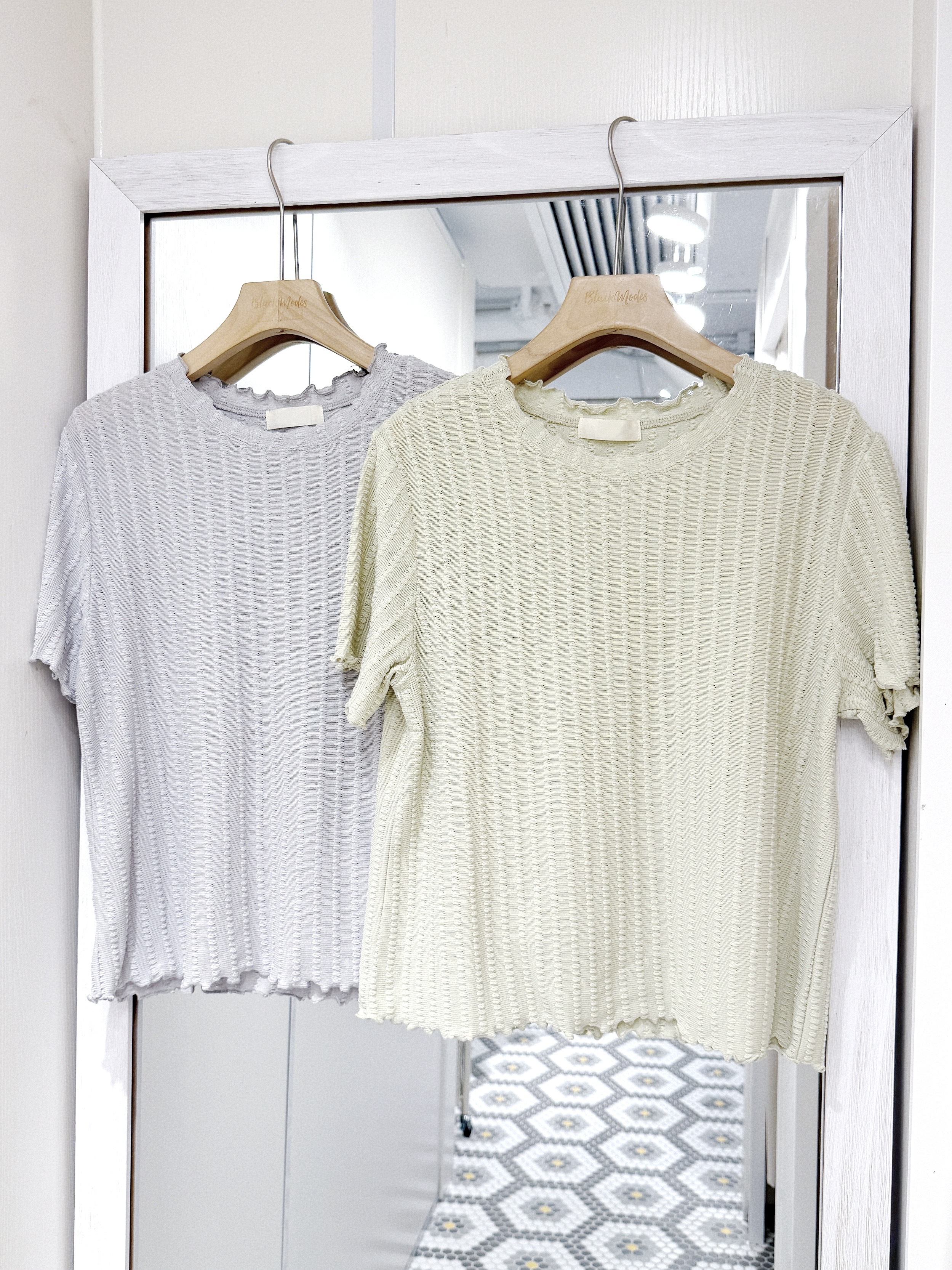 EA1266｜質感粒粒紋木耳邊短袖上衣⋆.˚🦋🍃✨