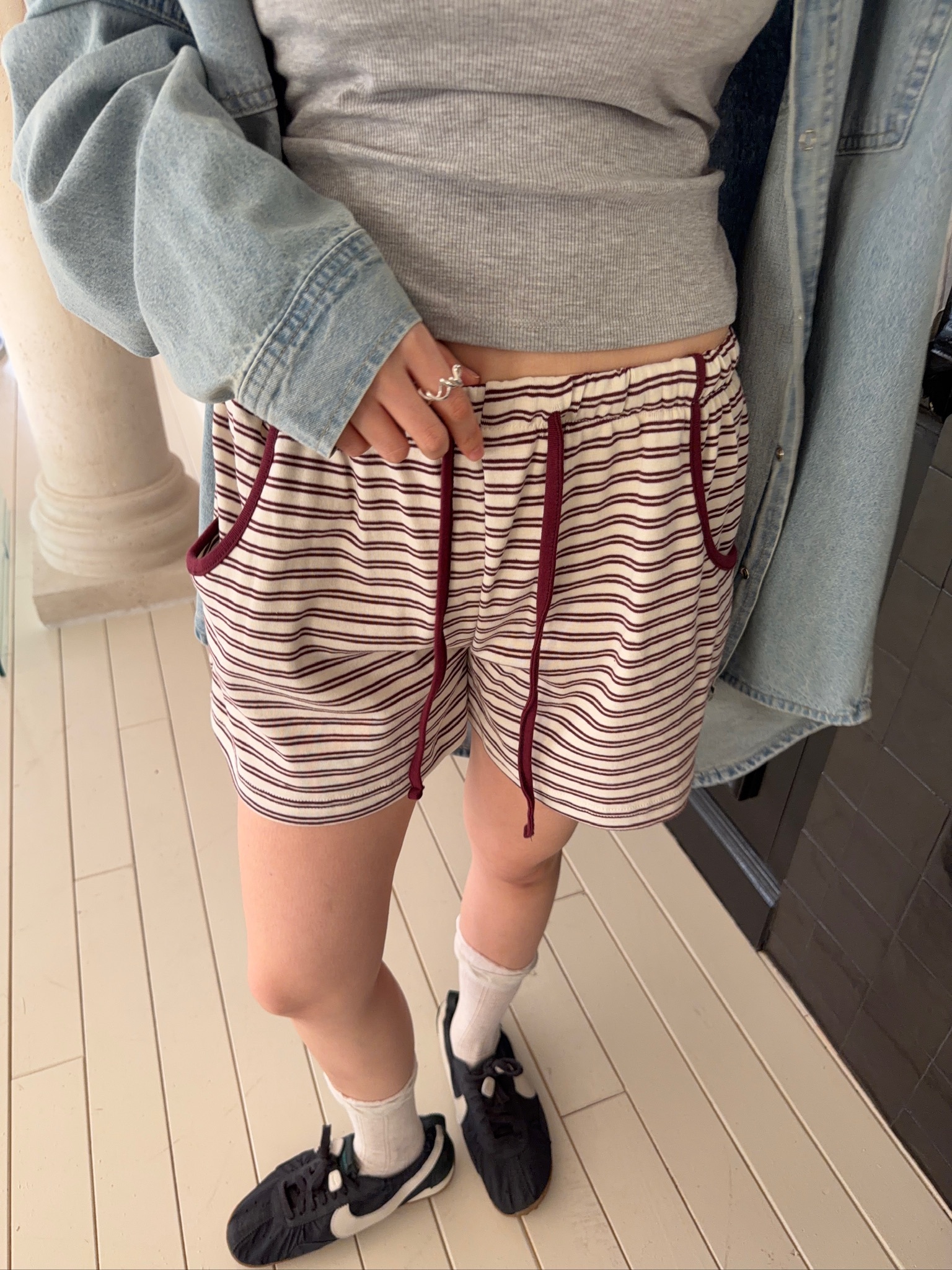 A65/條紋滾邊撞色短褲