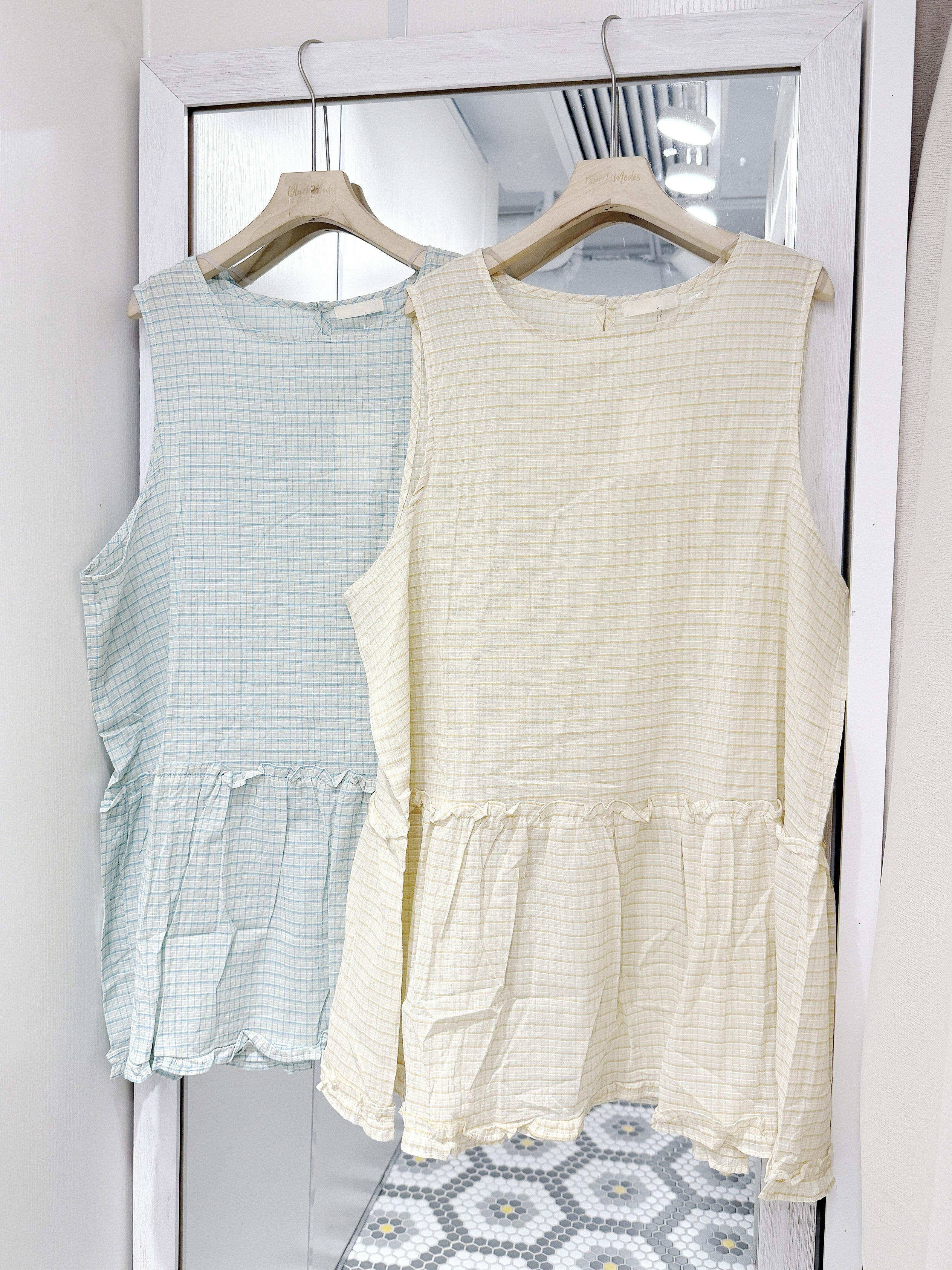 EA1269｜田園風₊˚ʚ 🌼 🌱 ₊˚✧ ﾟ黃綠格紋寬鬆感背心外搭OPS