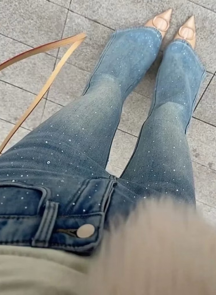 水鑽喇叭牛仔長褲 2207