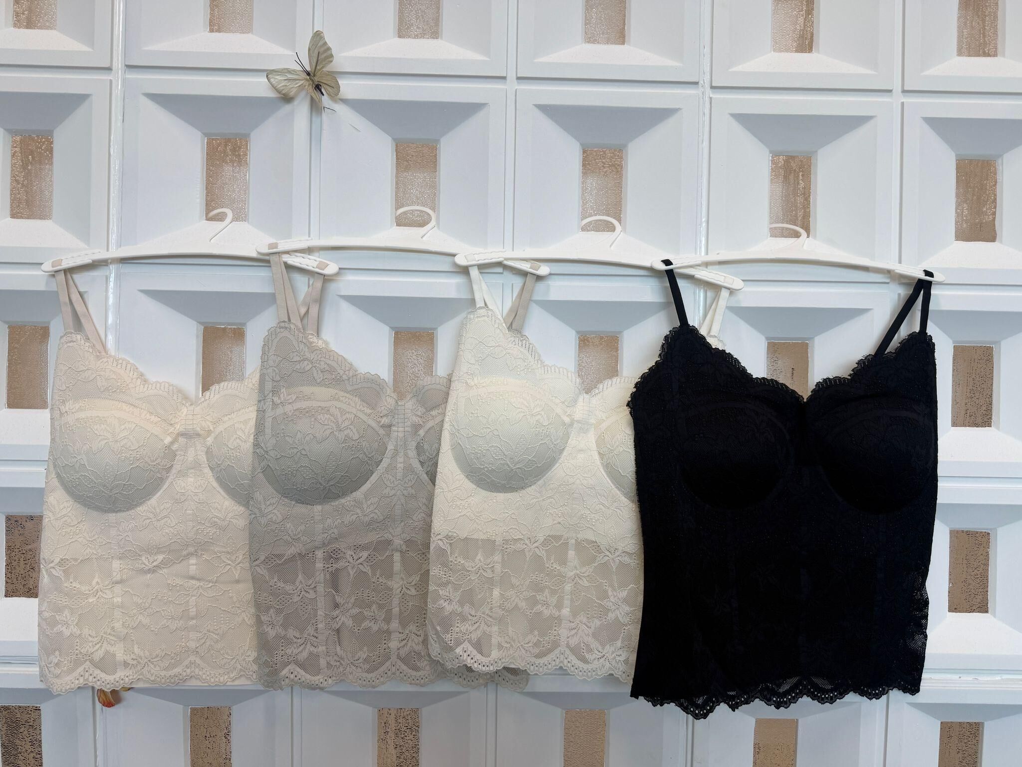 JULY 法式蕾絲長款美背