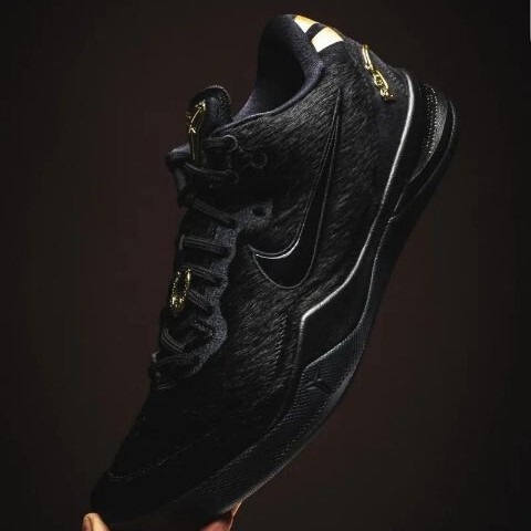 【代購】Nike Kobe 8 EXT Protro  馬年限定｜黑金配色｜男款