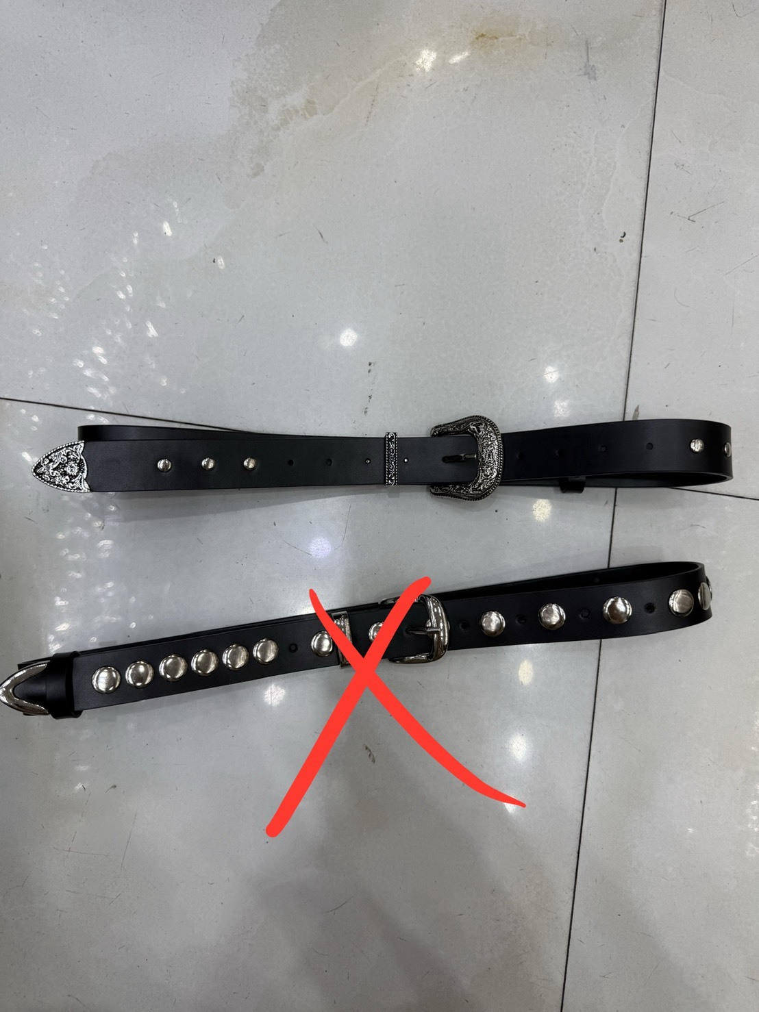 IT129-雕花釦皮帶