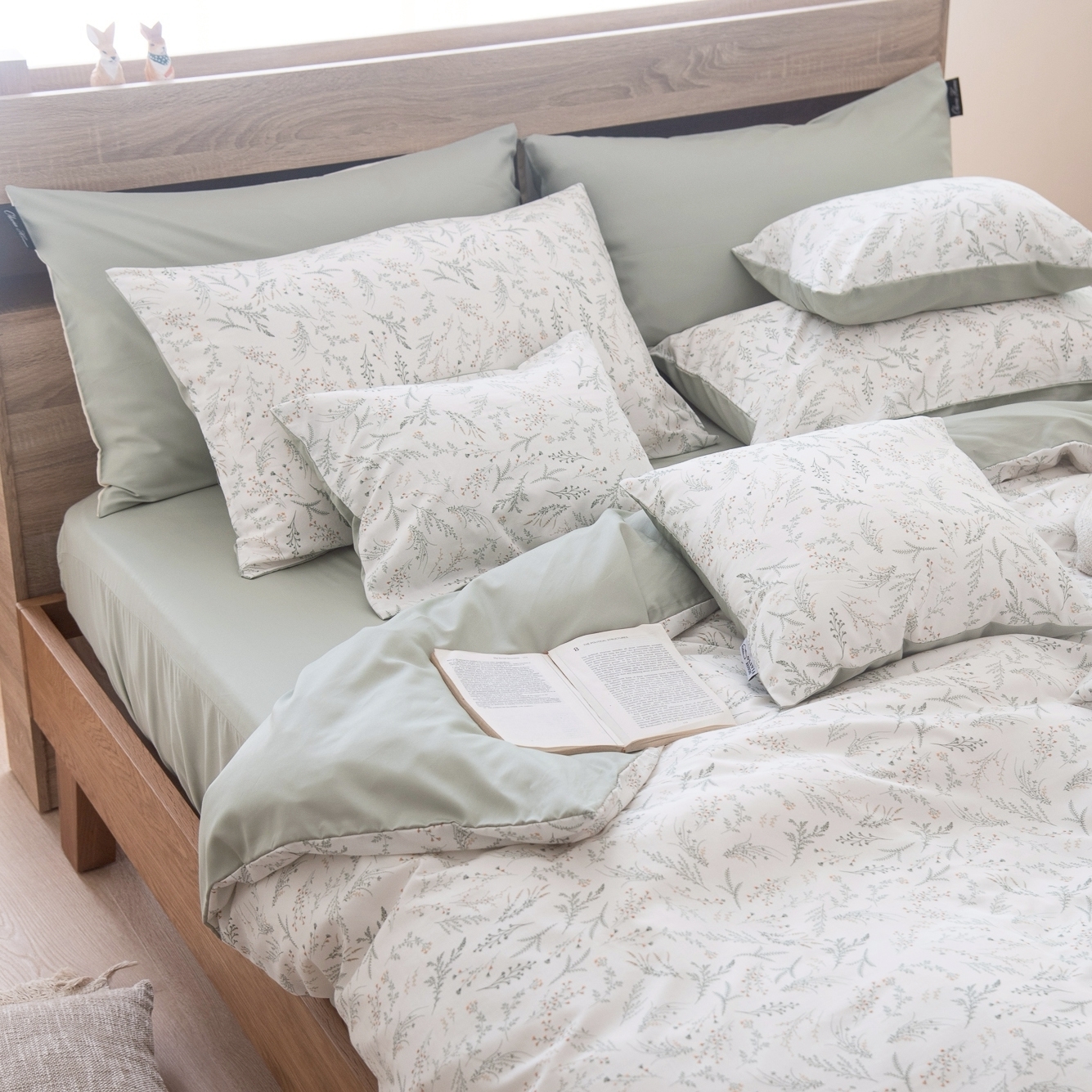 60支莫代爾天絲床包兩用被組 | 森之花 DR5030