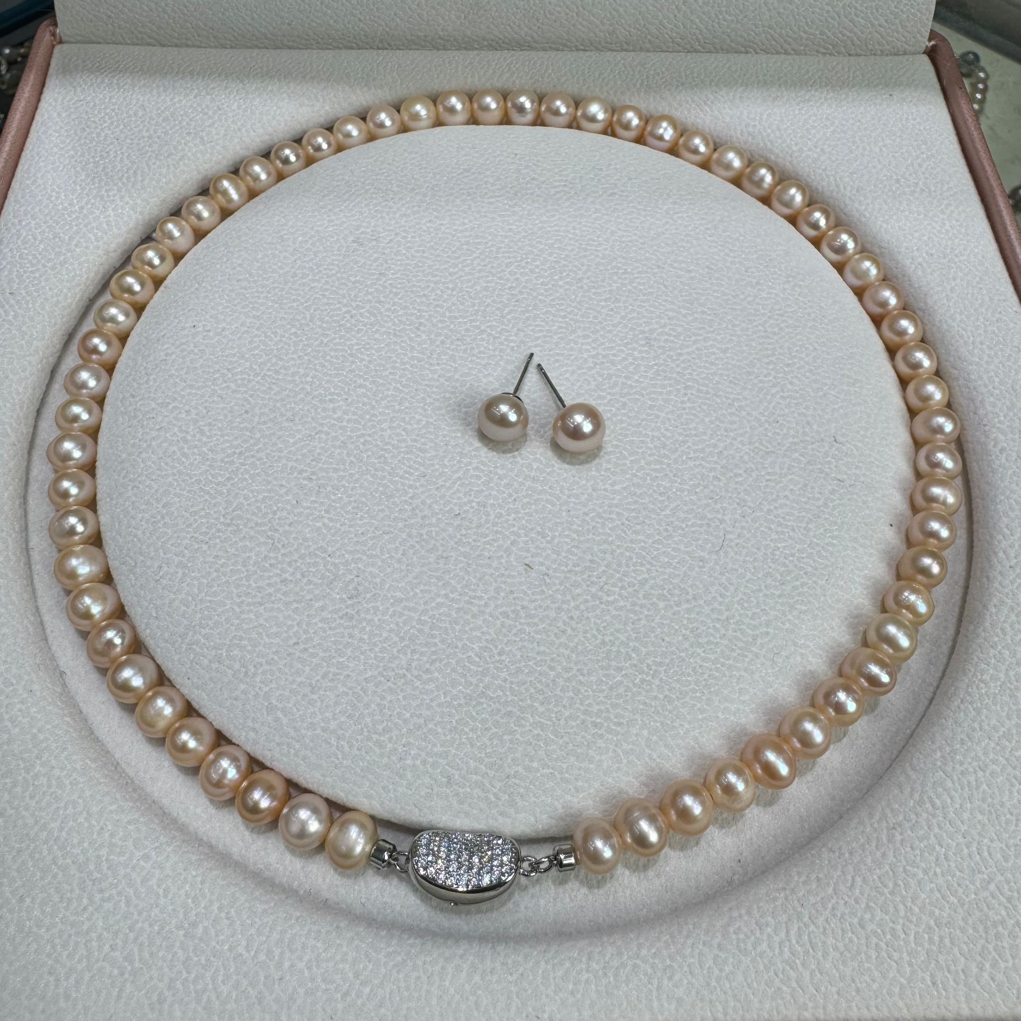 HKAG0412-063 粉色珍珠套裝7mm+ (連證書) (A63)