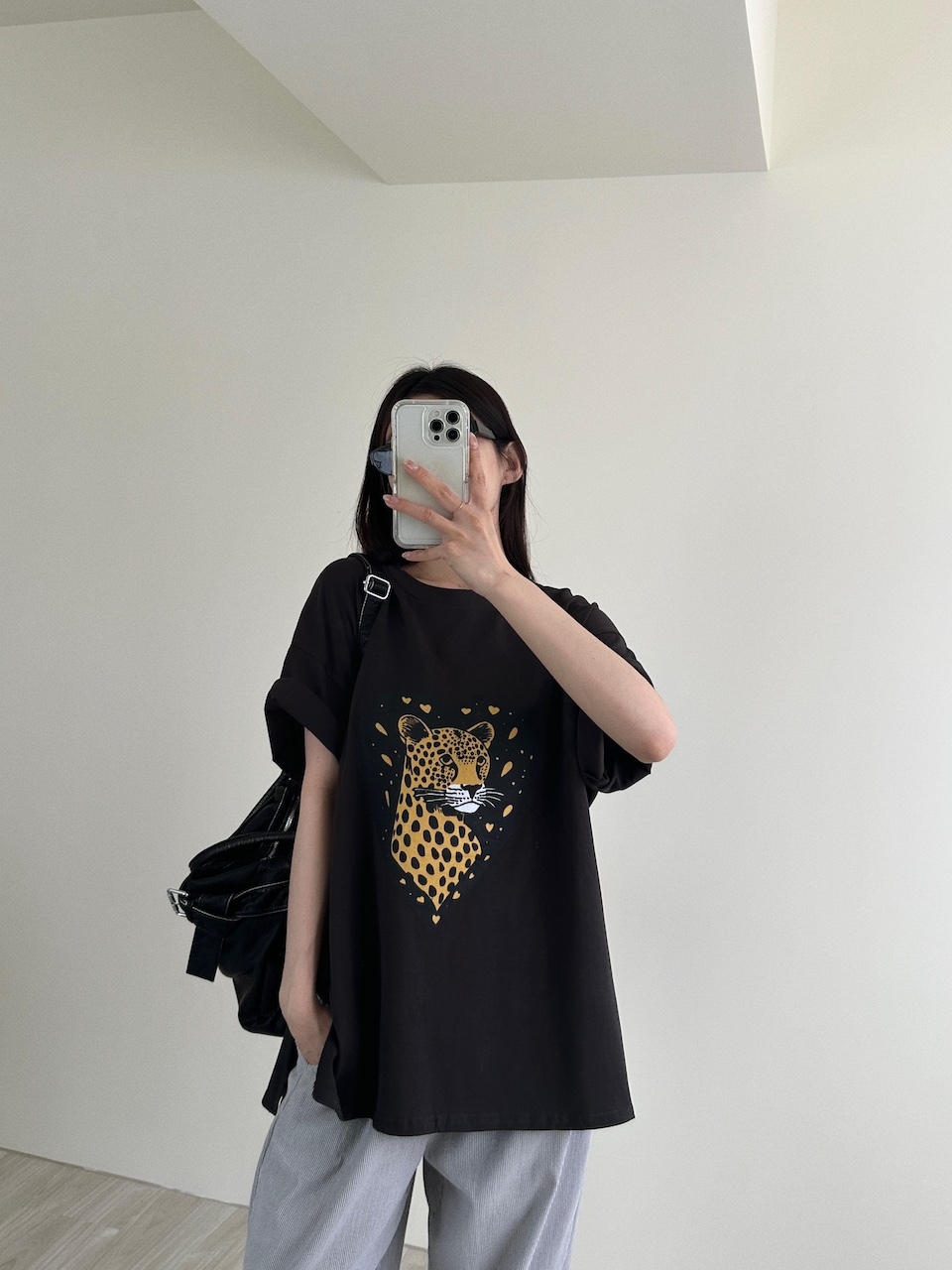 愛心獵豹側開衩大Tee