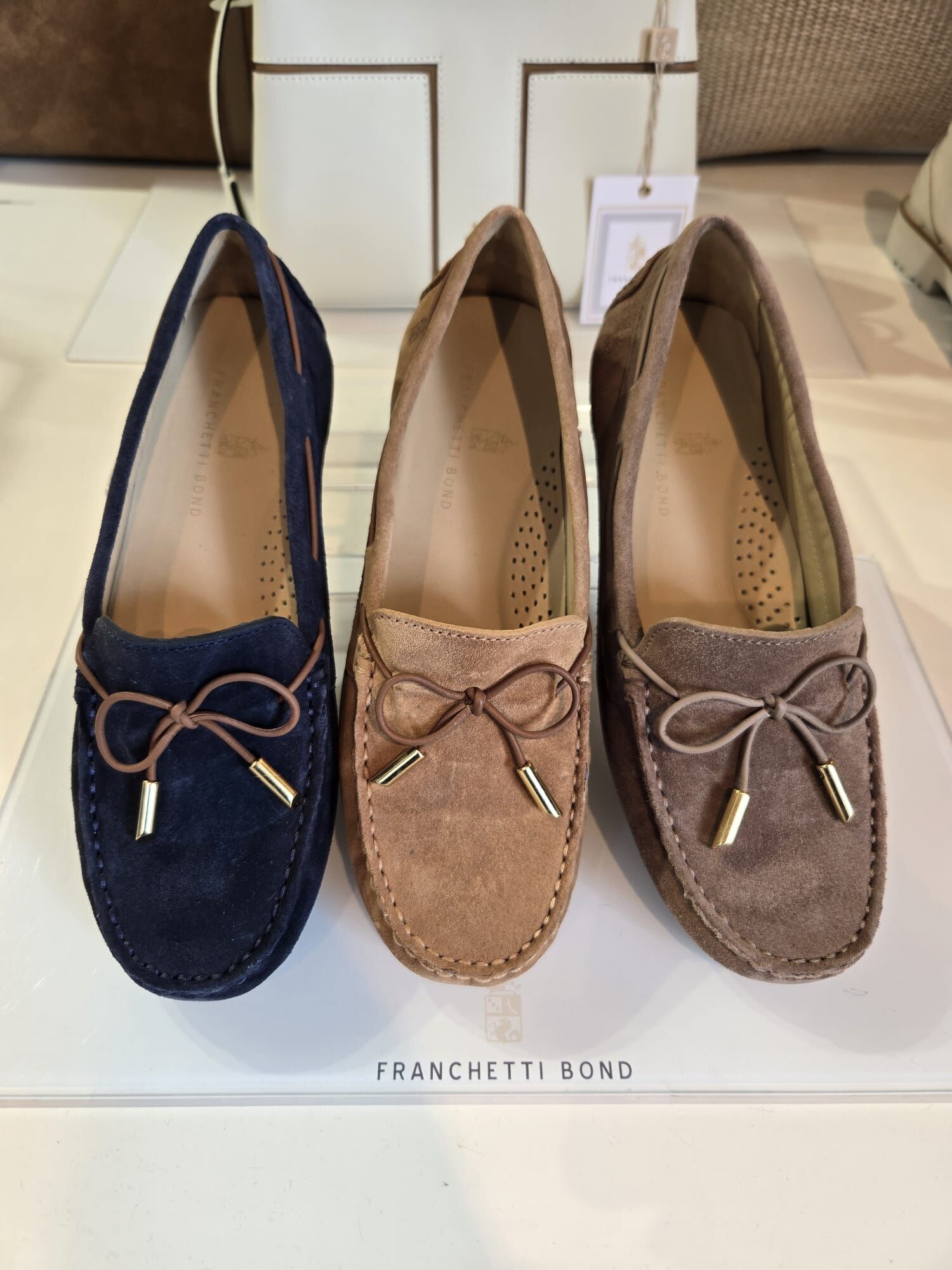 英國代購 - FRANCHETTI BOND Elodie 豆豆鞋（牛皮）