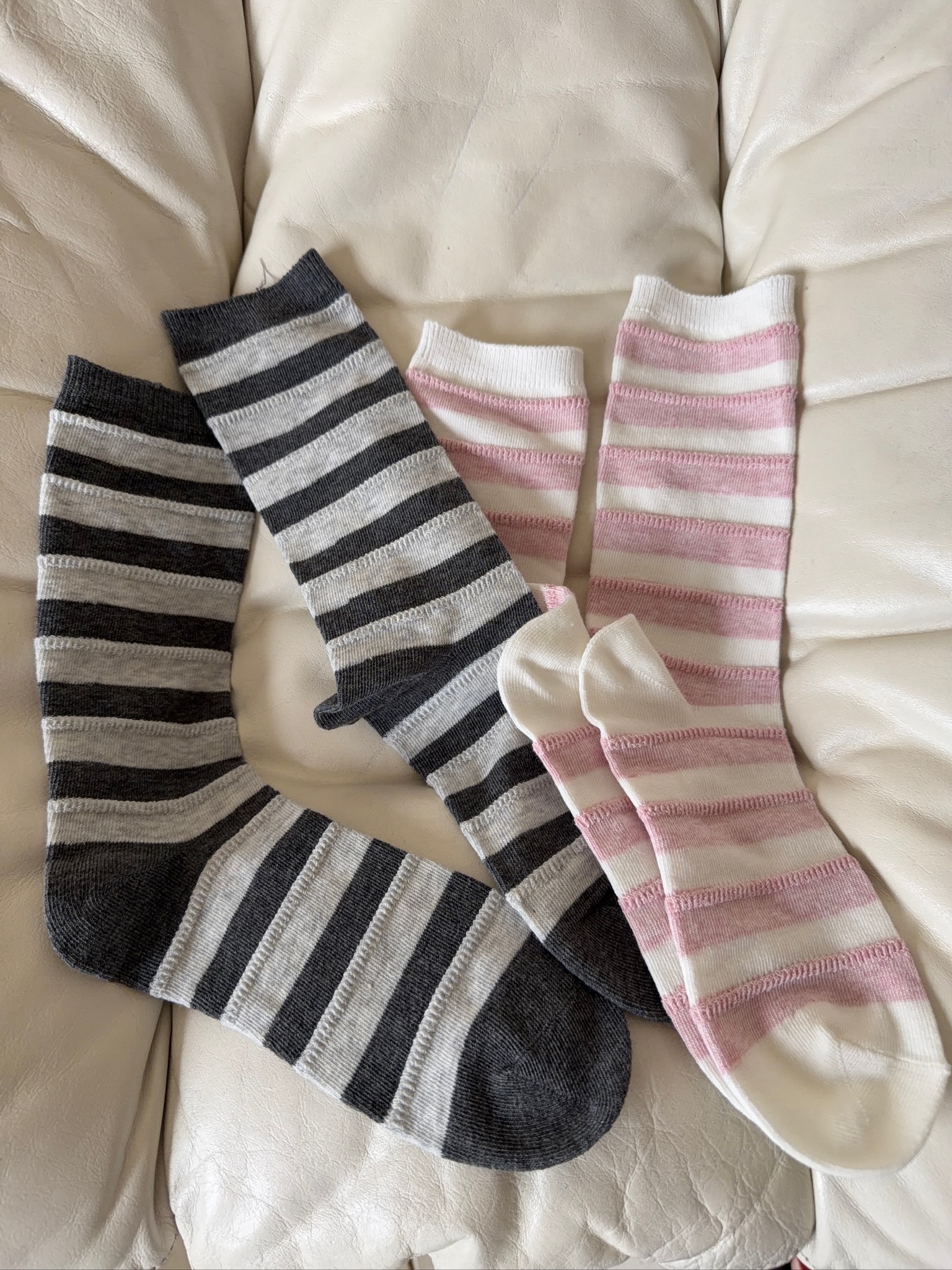 A45/水果泡泡糖條紋中長襪