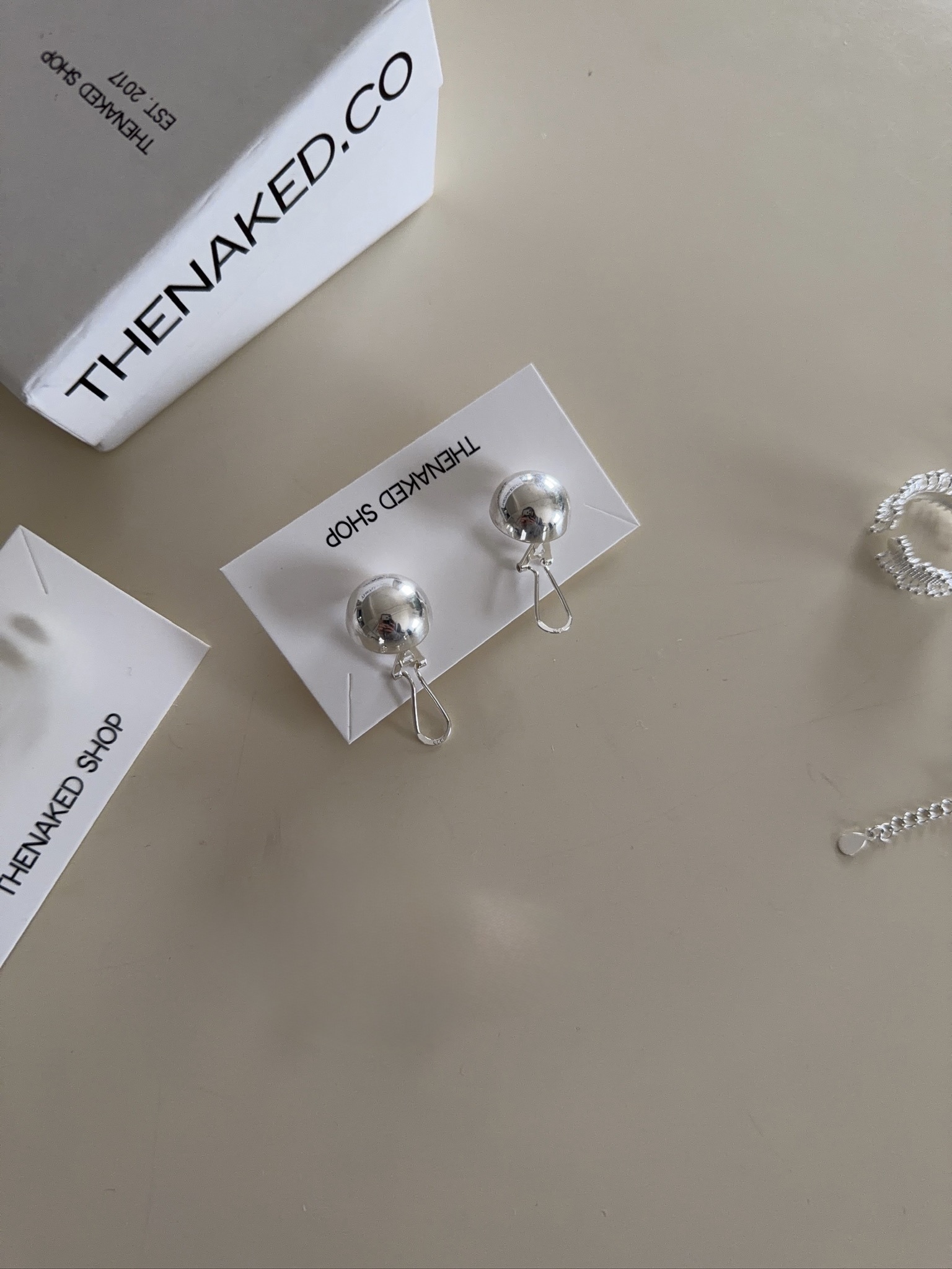 A94/半截球球純銀耳環