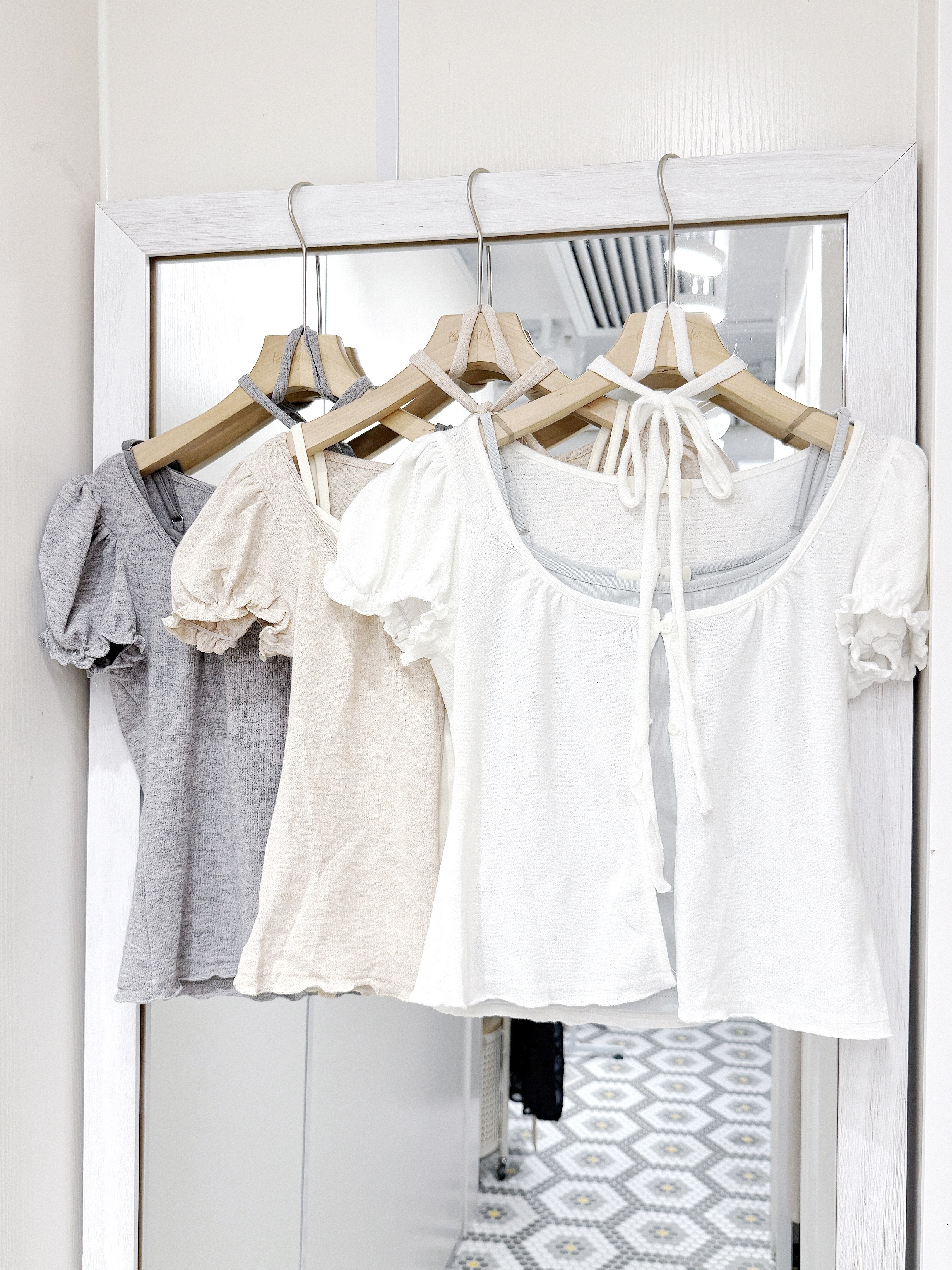 S0241｜優美感⋆˚✿˖°⋆˚ 圓領小公主袖外搭連小背心SET (附頸帶