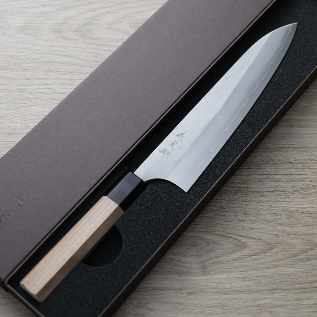 加藤義實 牛刀 210mm 銀三鋼 鍛造/梨地