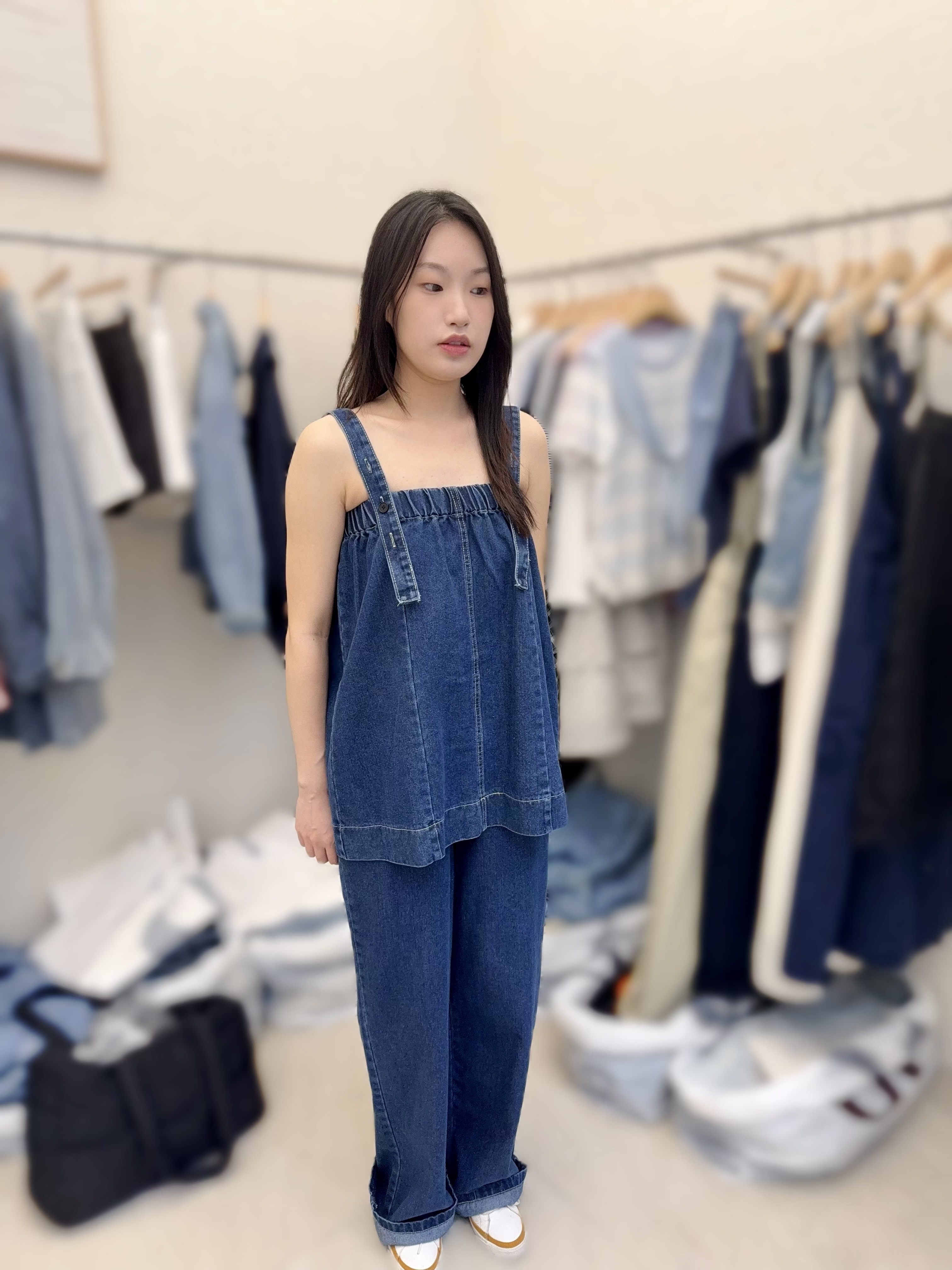 KT10 ( 1 SET )  胸40   長25.5   /   褲腰26 -31   HIP39     長42.5   $449 (一口價)