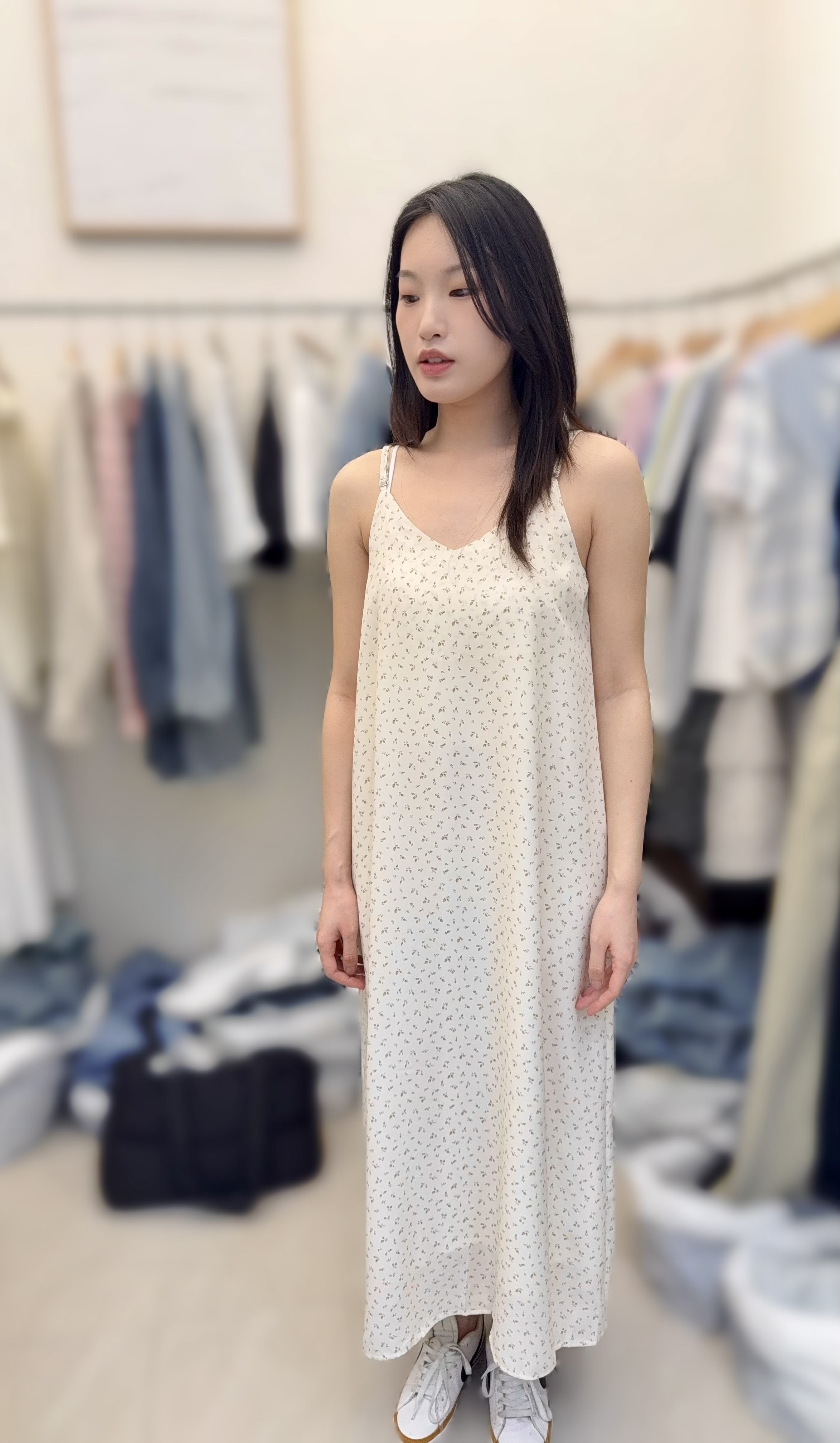 KT17   胸34  腰 36  HIP42     長50      $429  (一口價)