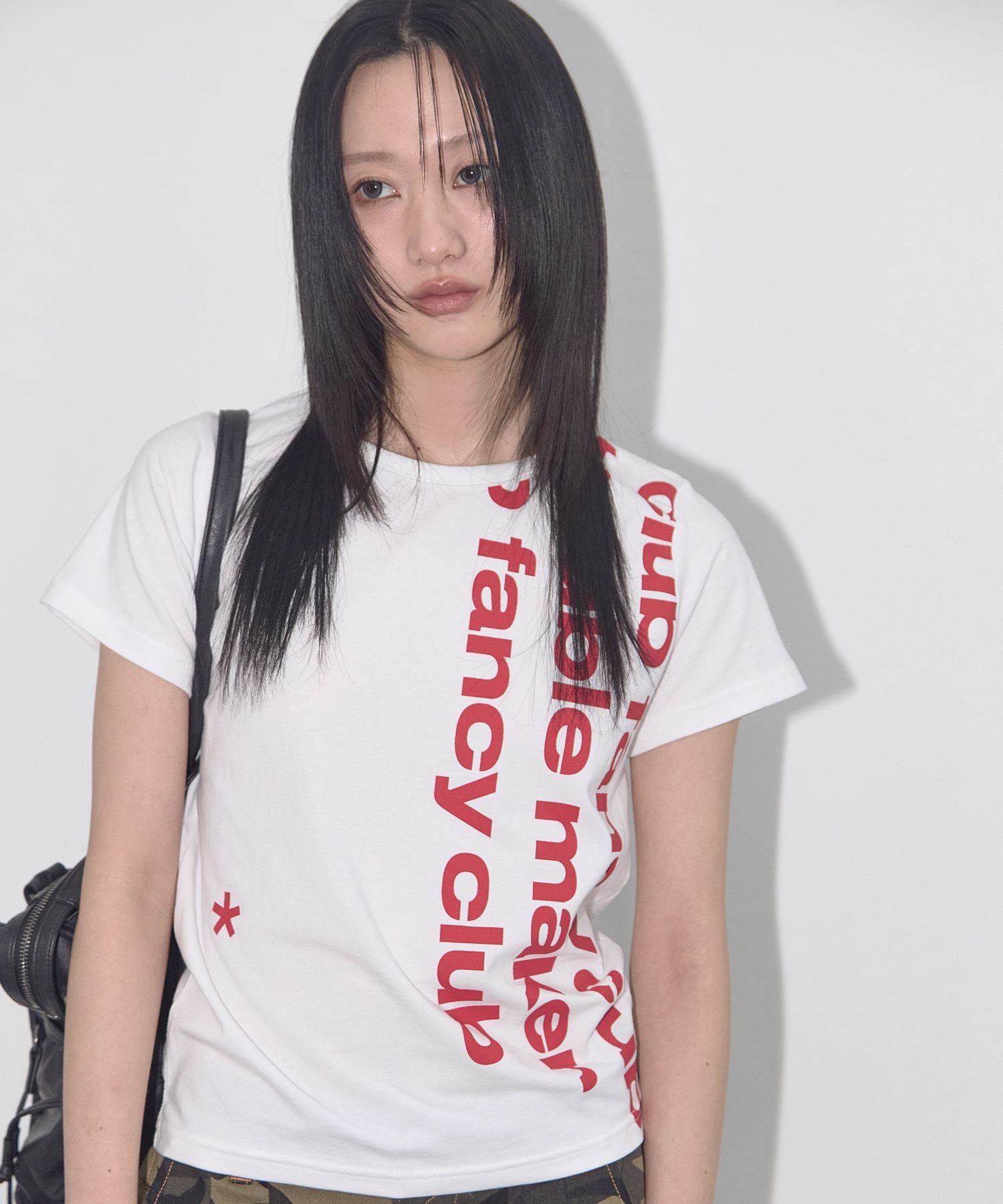 FANCY CLUB 貝沃奇短版T恤 F25QB103WH