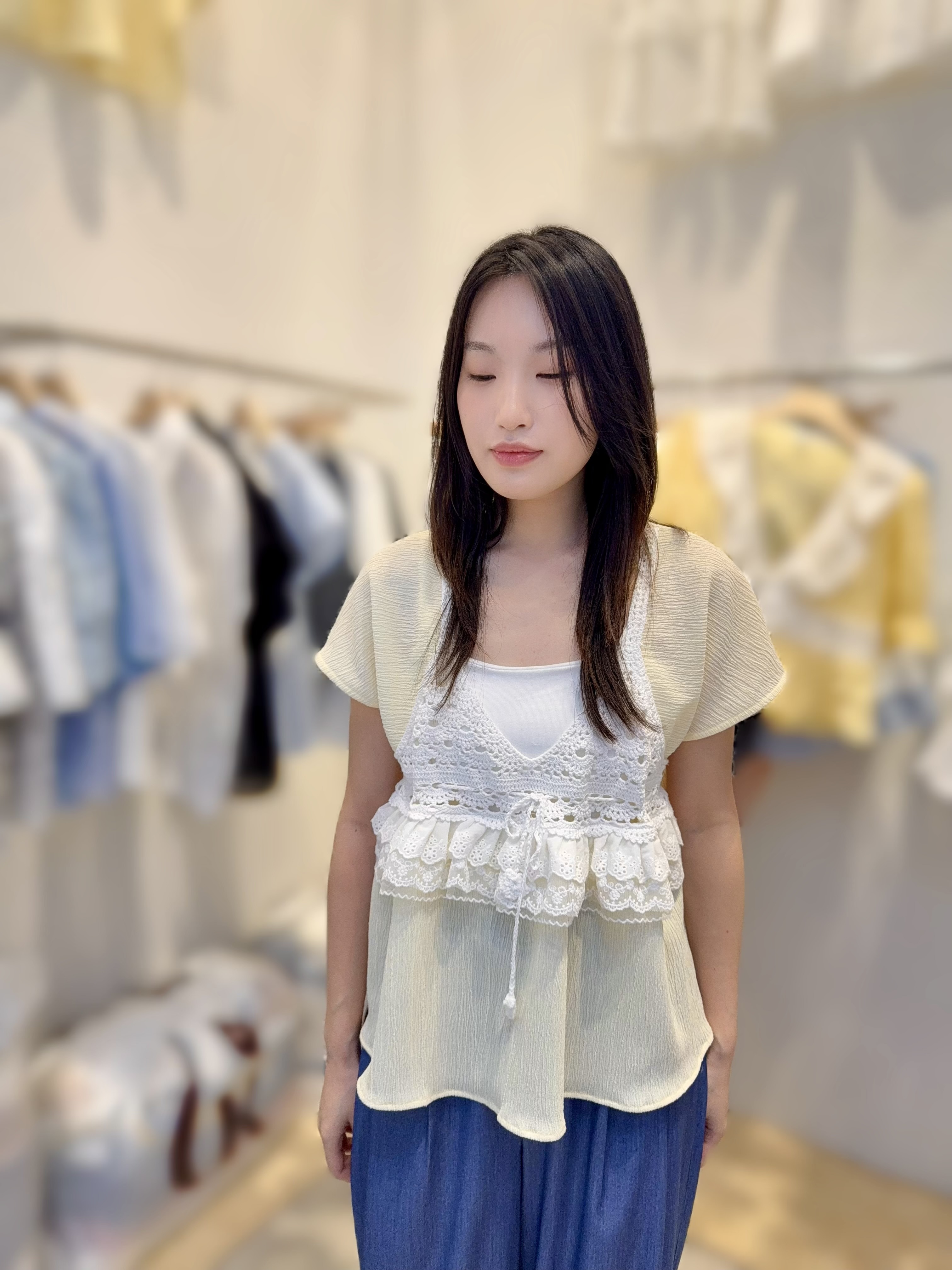 AE36   假兩件 胸42 長20.5 $479 (一口價)