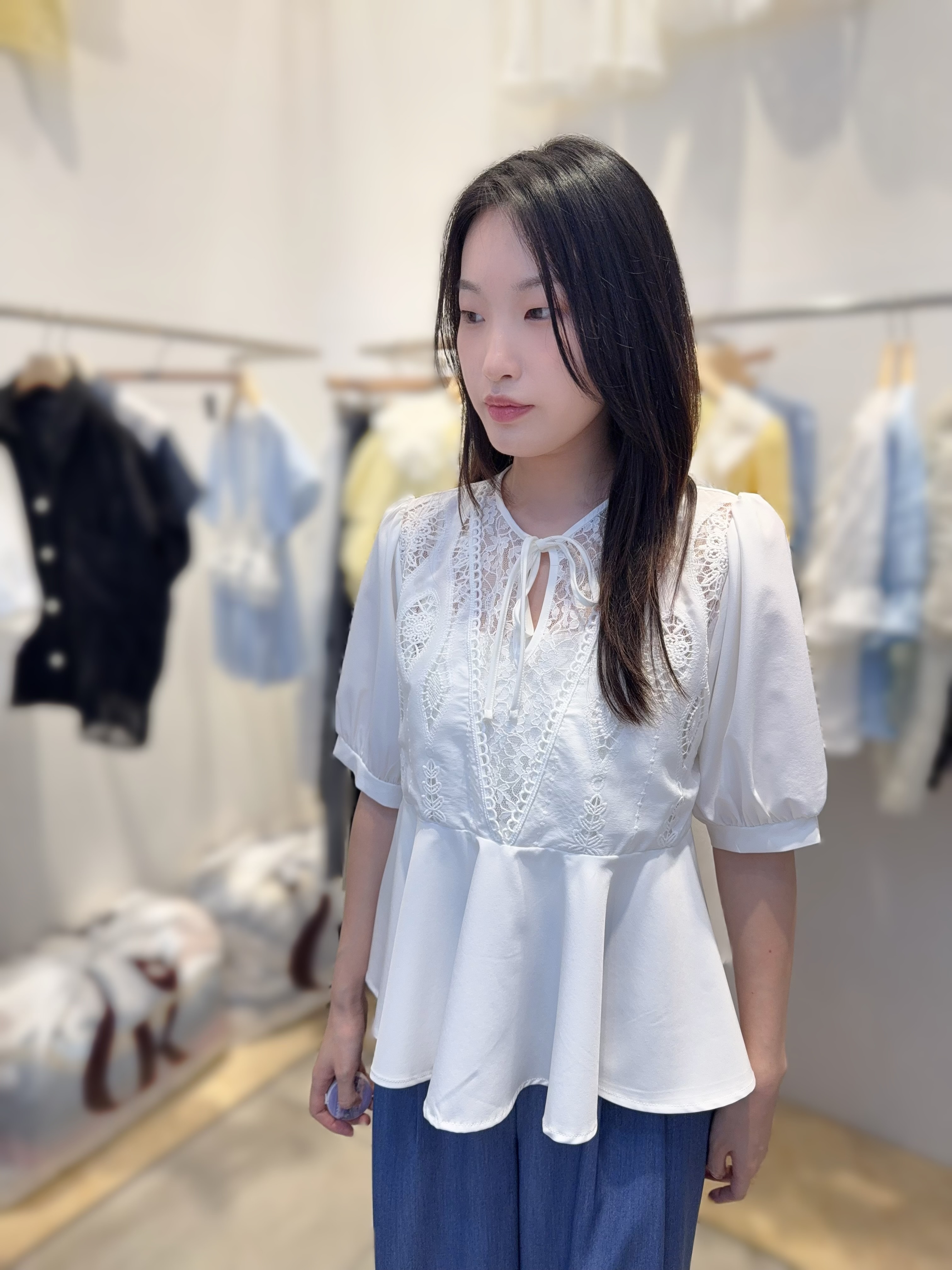 AE34 胸40   長22 $499 (一口價)