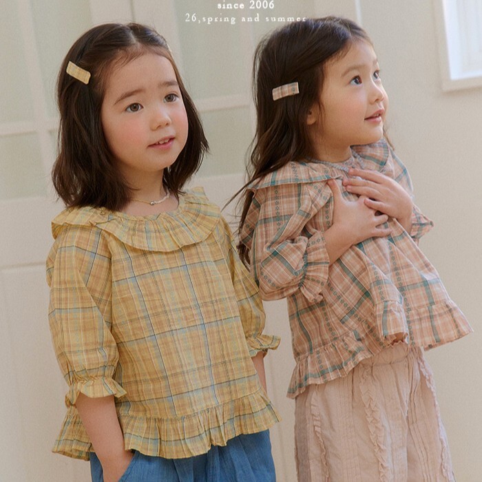 90-130 AM 設計師格紋荷葉領上衣 2色