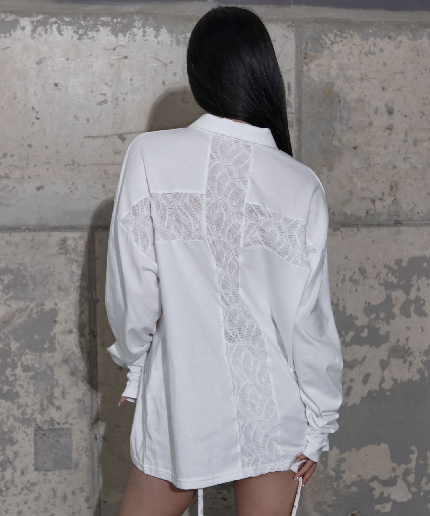 FANCY CLUB 後交叉領寬鬆上衣 F25ZB021WH