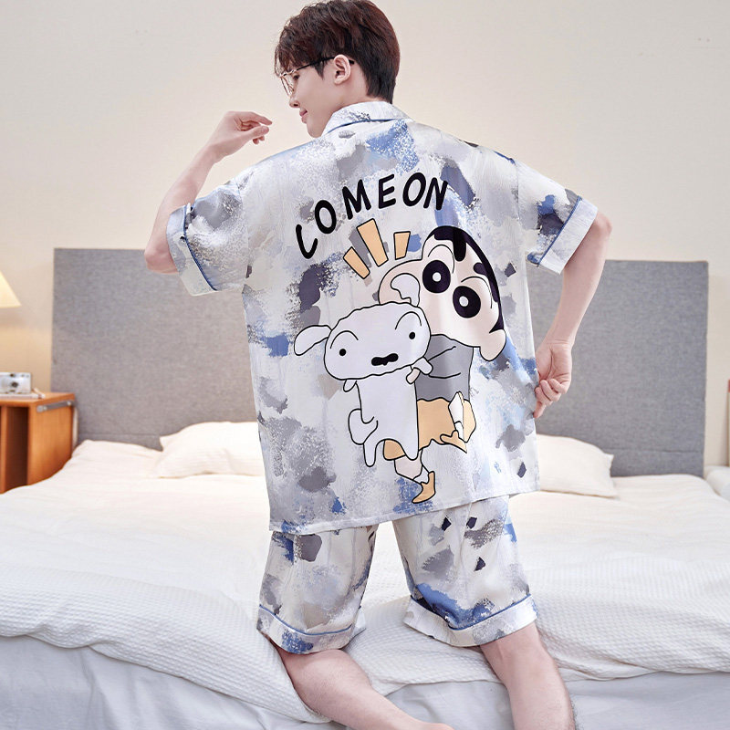 【蠟筆小新】雲霧塗染睡衣套裝