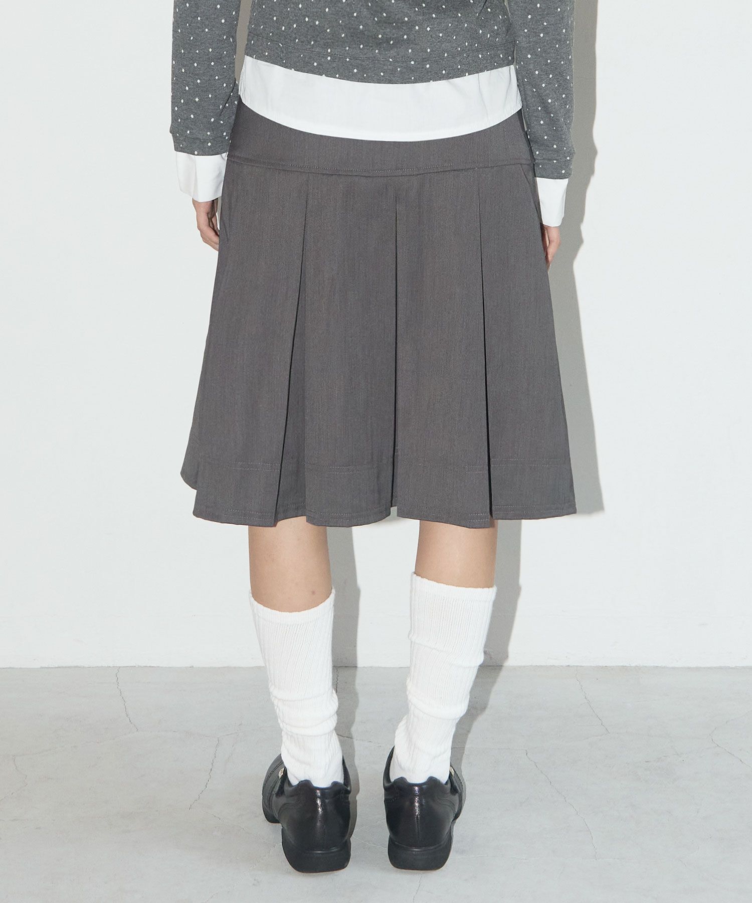 FANCY CLUB 正式感鈕扣百褶中長裙 F24QD871GR1