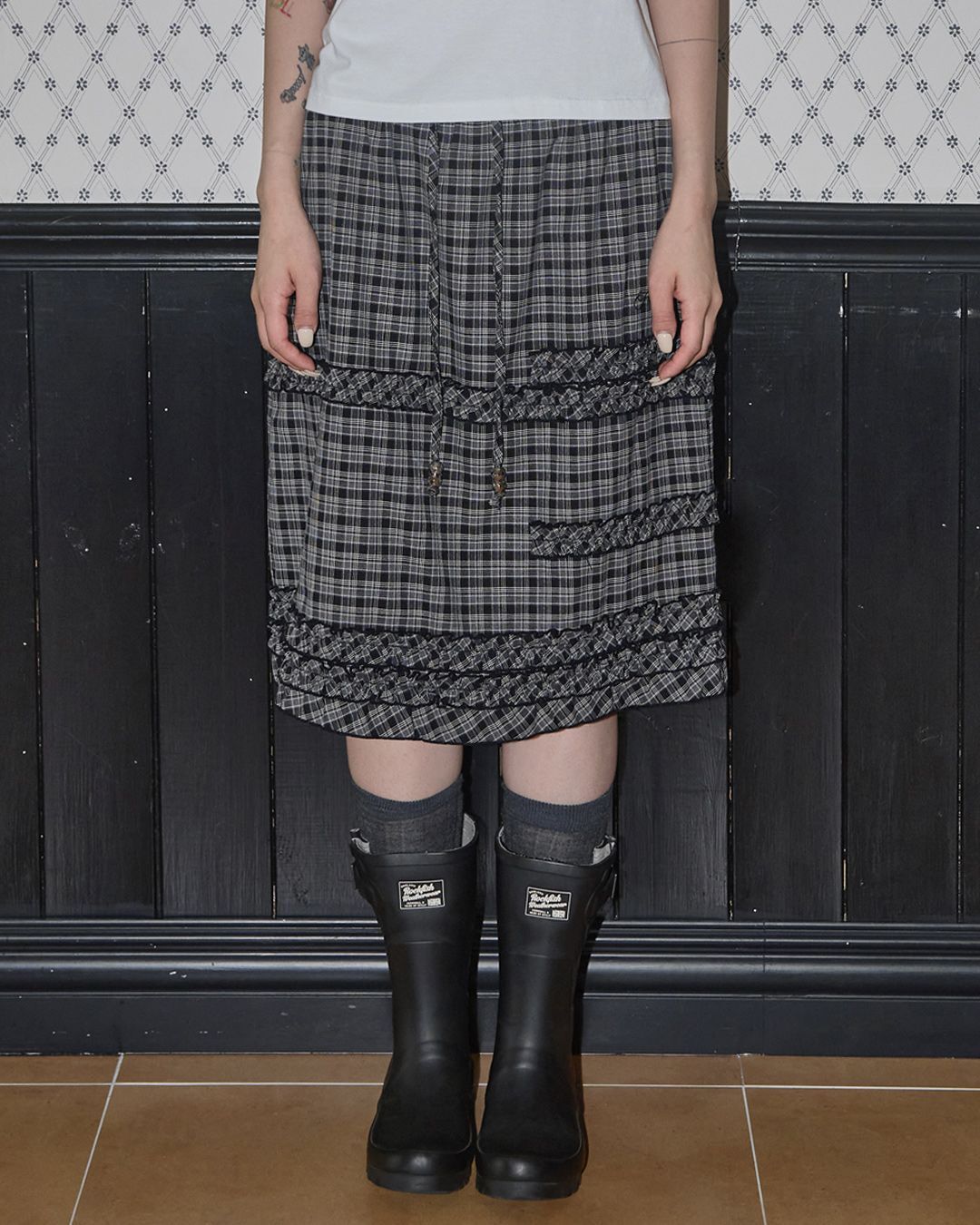 FANCY CLUB 荷葉邊格紋中長裙 F25QD967BK