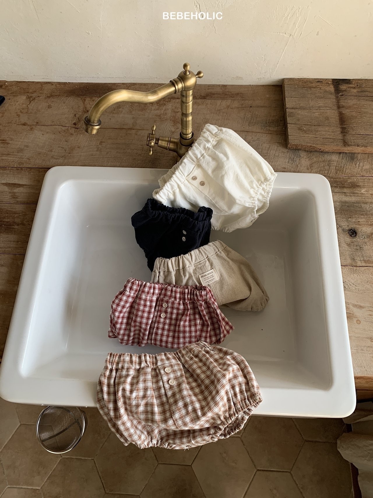 Bebe Holic Green Bloomer
