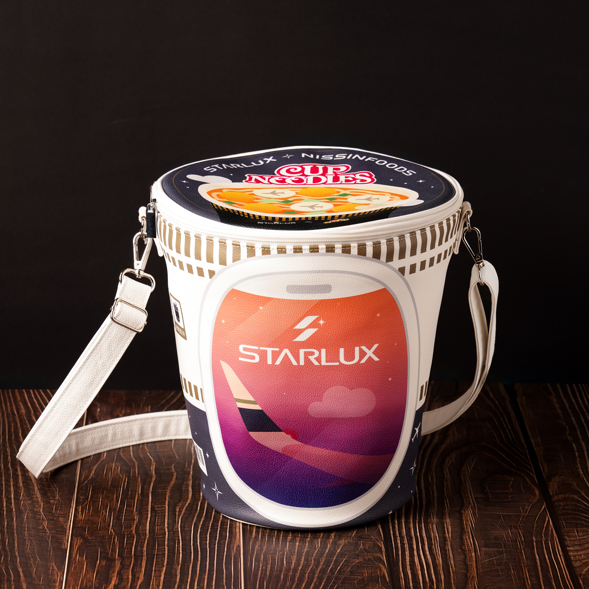STARLUX x NISSIN | Jumbo Cup Noodle Bag Set