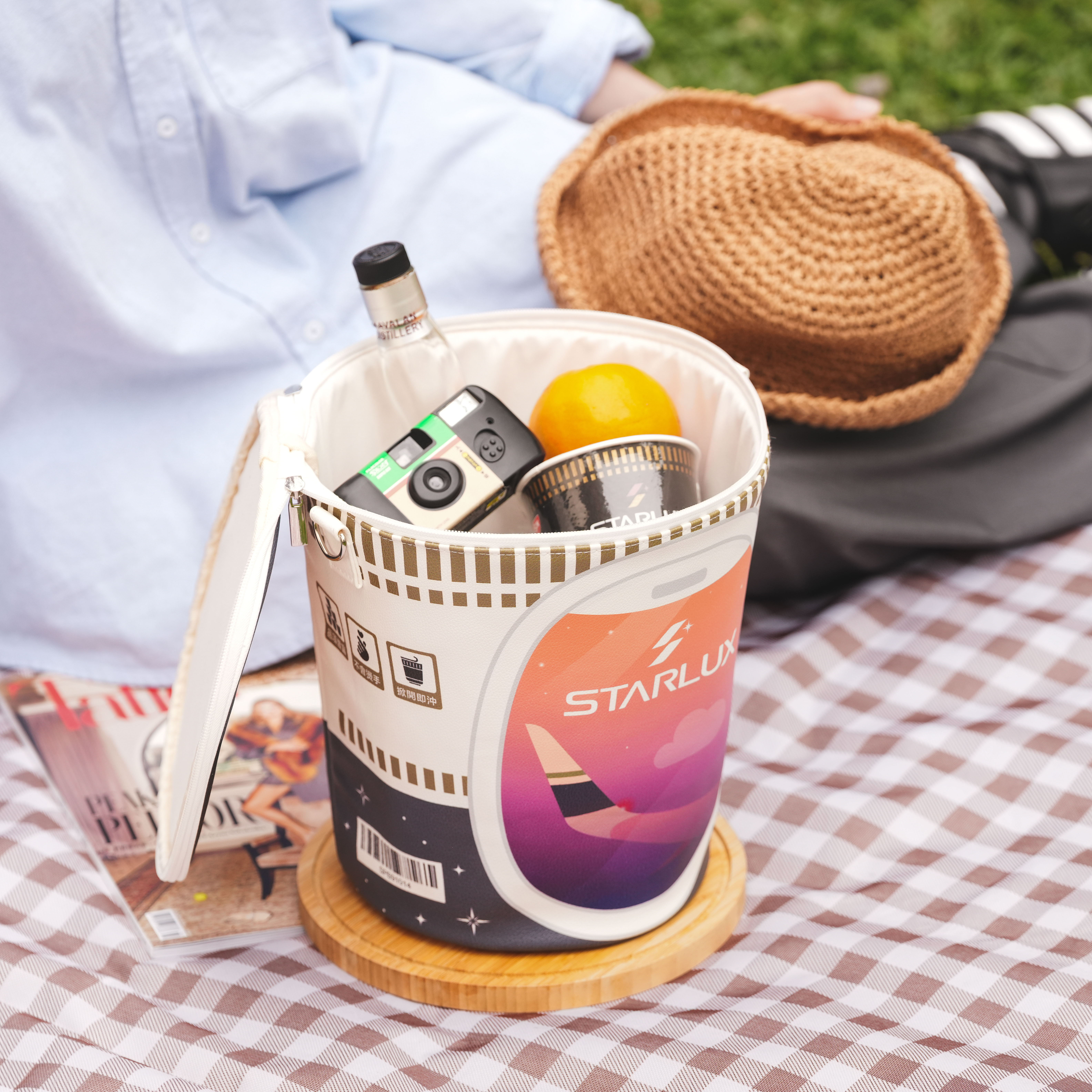 STARLUX x NISSIN | Jumbo Cup Noodle Bag Set