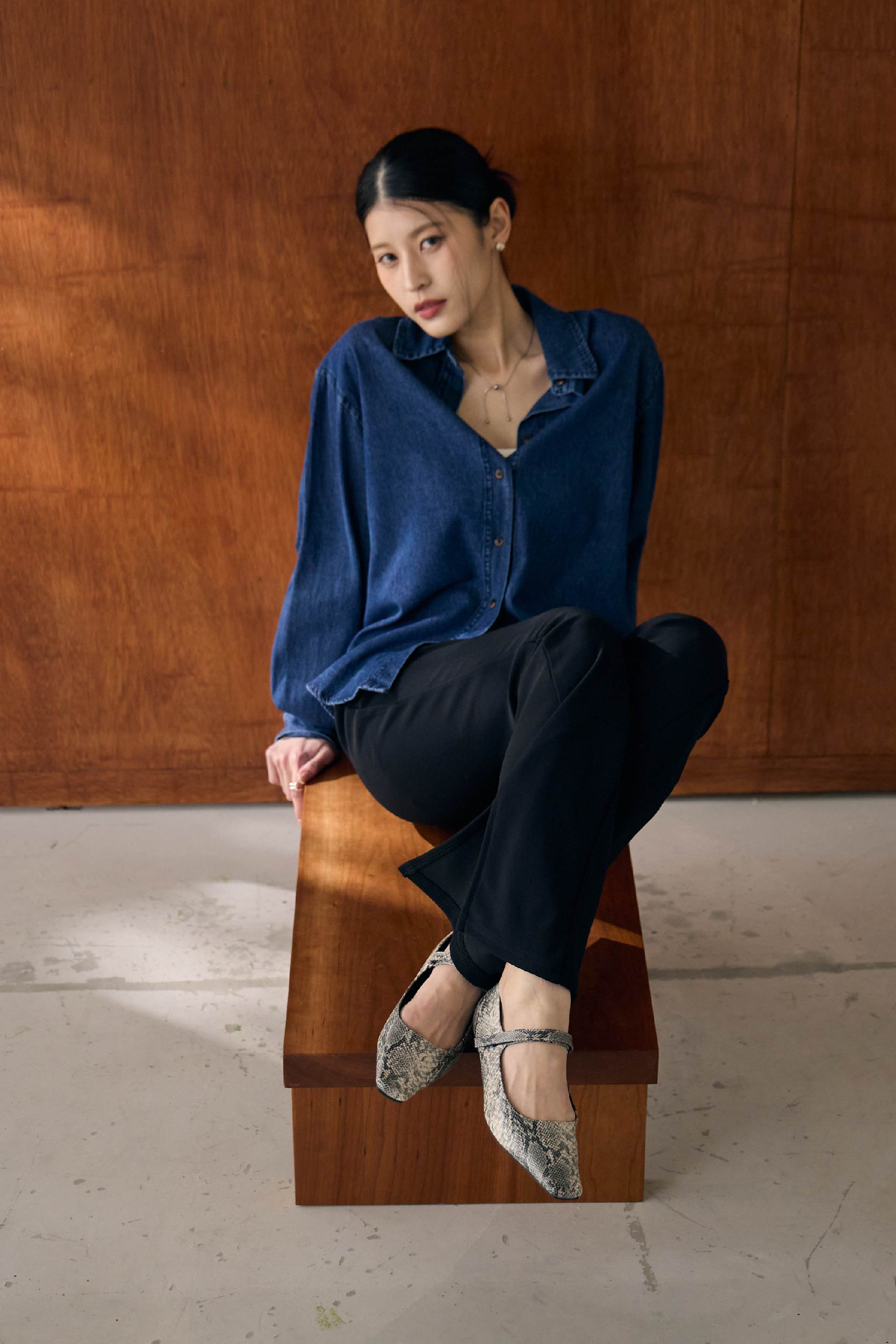 輕量水洗類丹寧襯衫