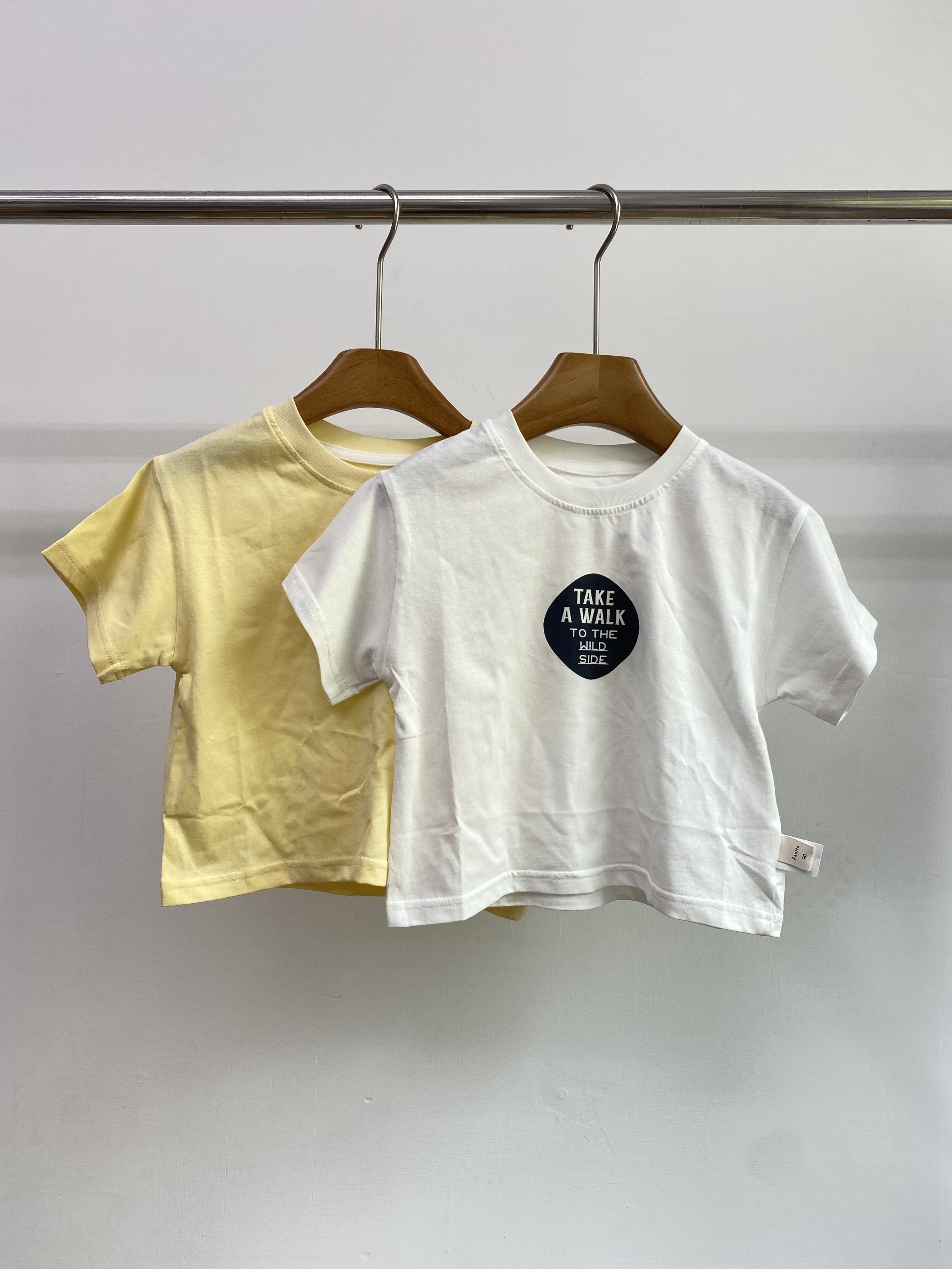 A04842簡約印花圓領上衣