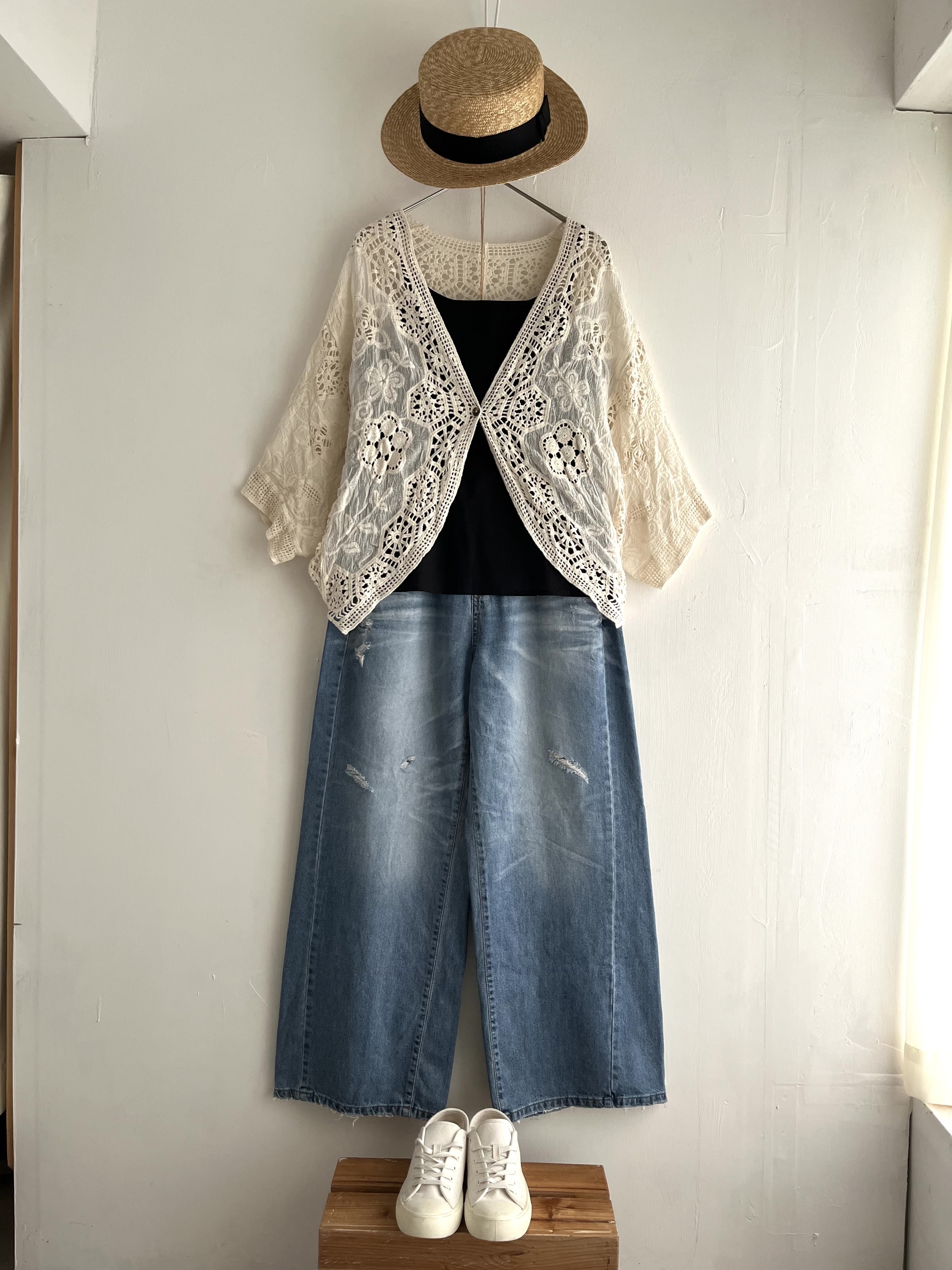 SILENT WORTH米色刺繡拼鈎花外套