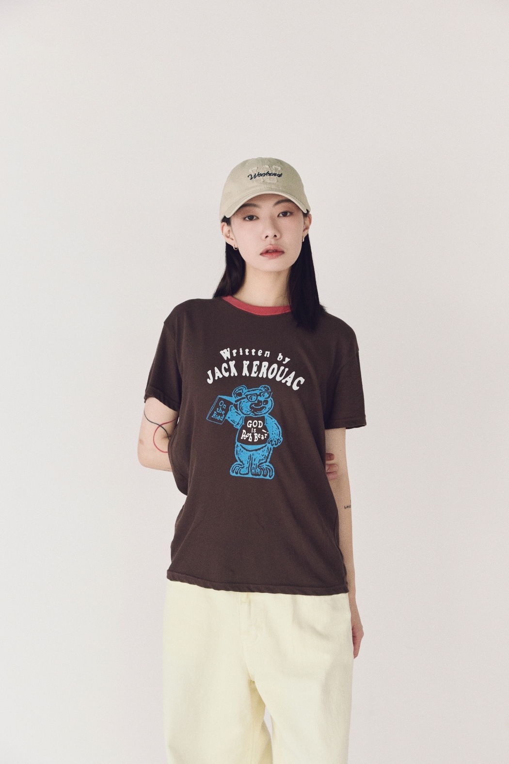 撞色領小熊短踢-咖