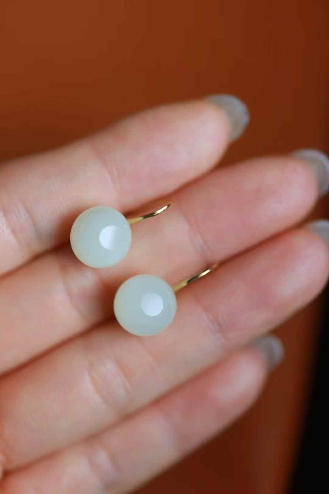 326762 和田玉新疆籽料耳釘