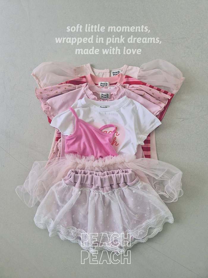 正韓夏PEACHPEACH 兩色捲邊草莓熊上衣