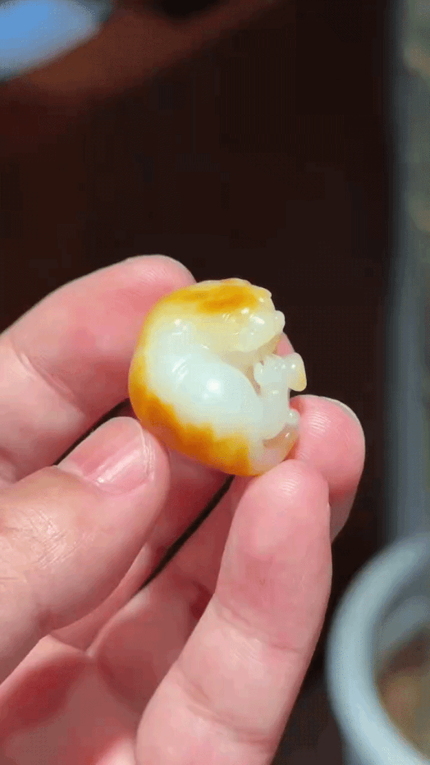 32674 和田玉貔貅