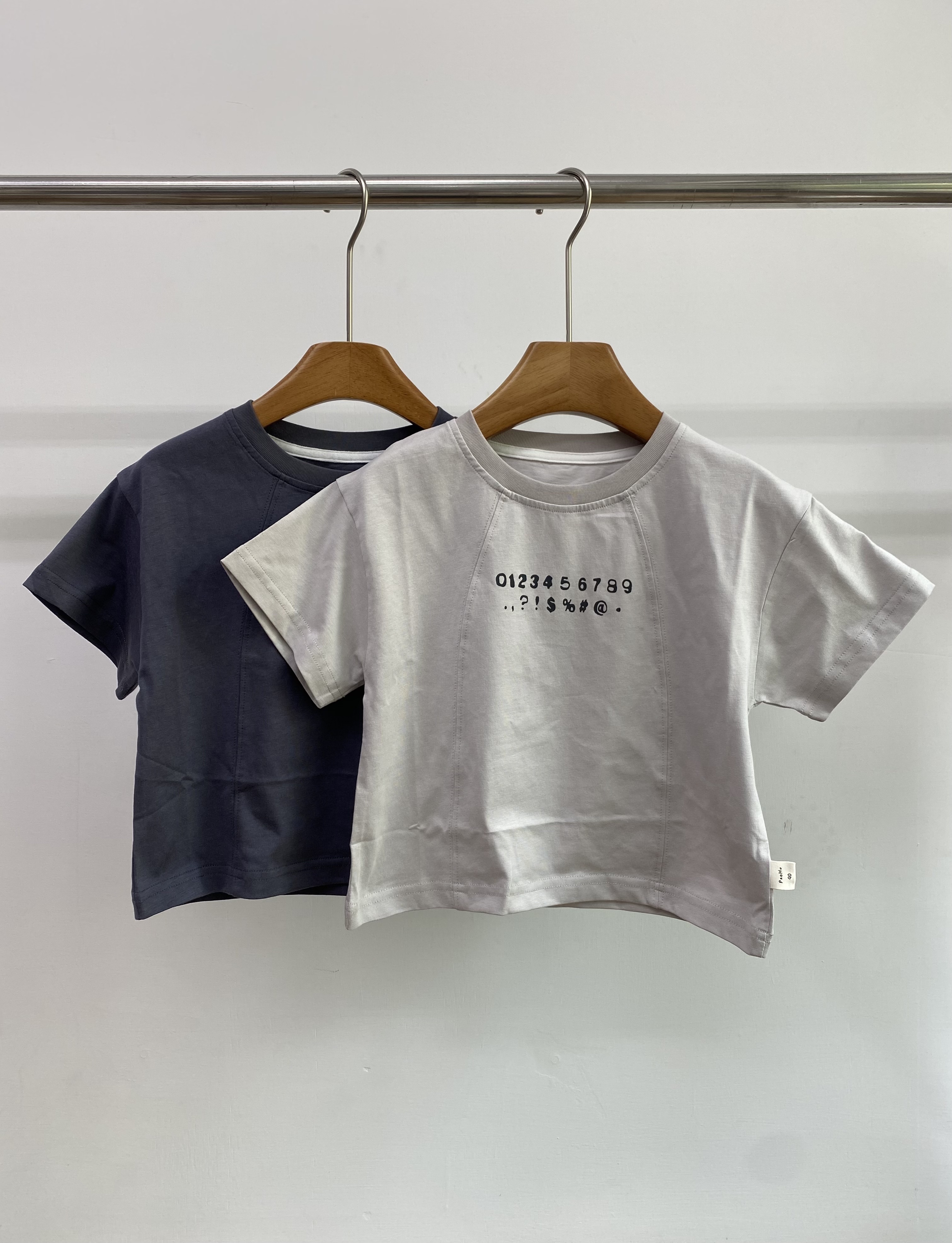 A04847數字拼接上衣