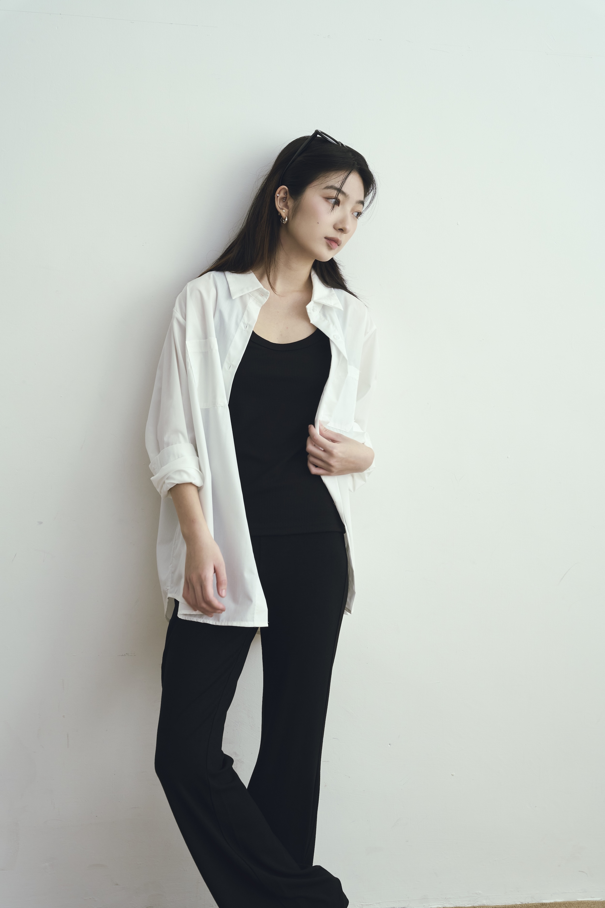 Gmade/夏日版 垂墜感賴床喇叭褲-黑【預購】