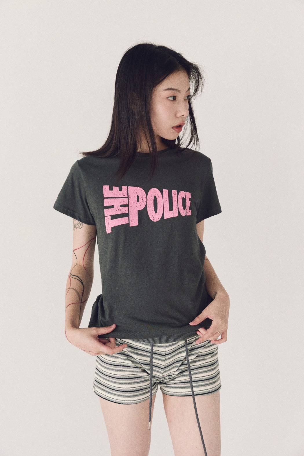 THE POLICE洗舊短踢-灰