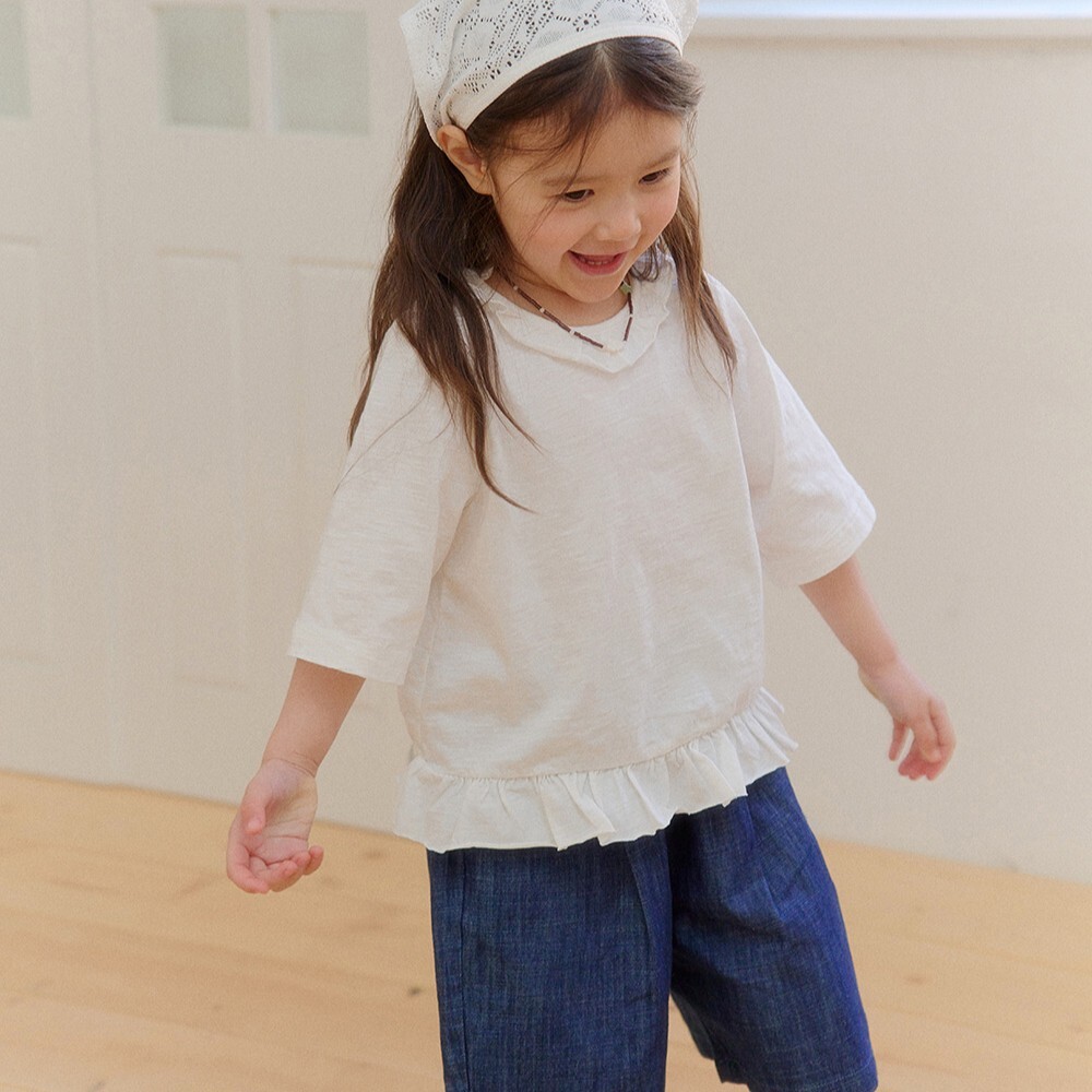 90-130 AM 設計師荷葉邊上衣 2色