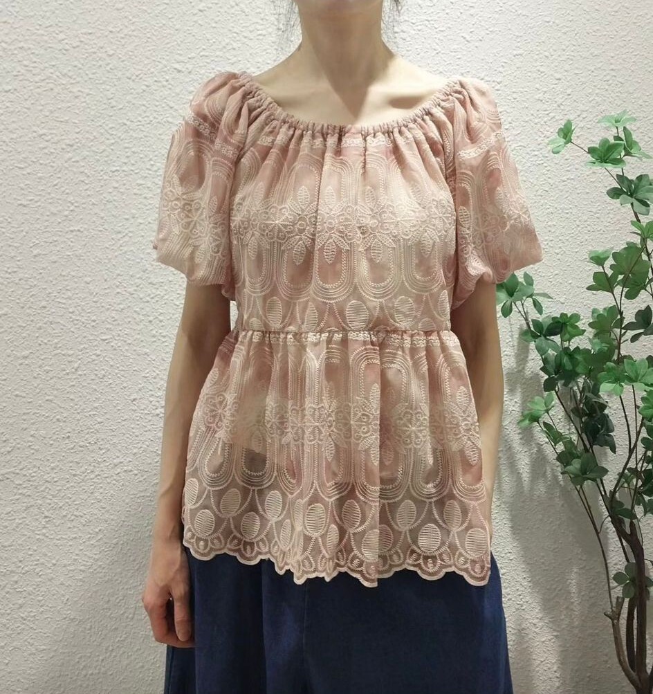 BT22 胸42 長24 $429 (一口價)