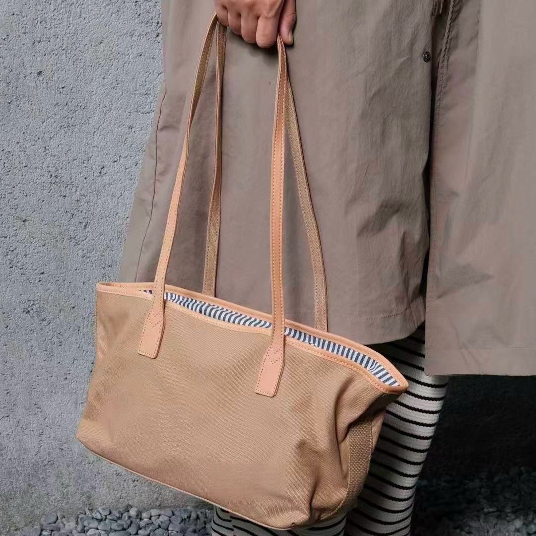 B04-高級帆布植油皮袋