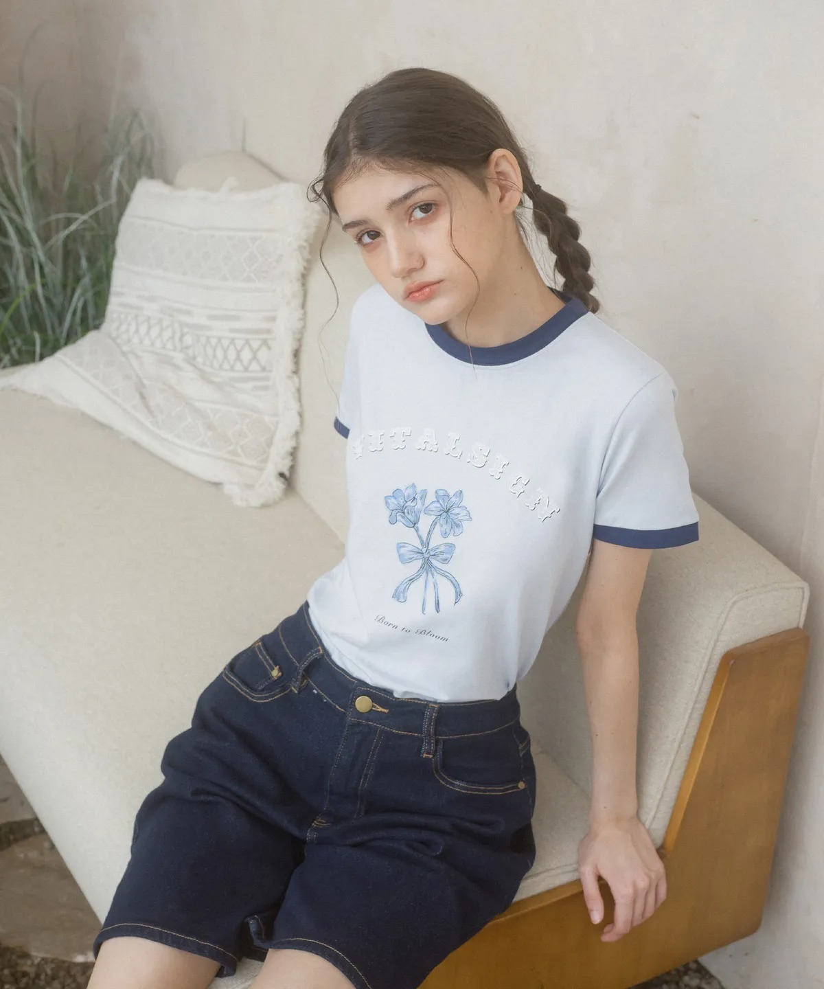 VITALSIGN Lily Ribbon Ringer T-Shirt