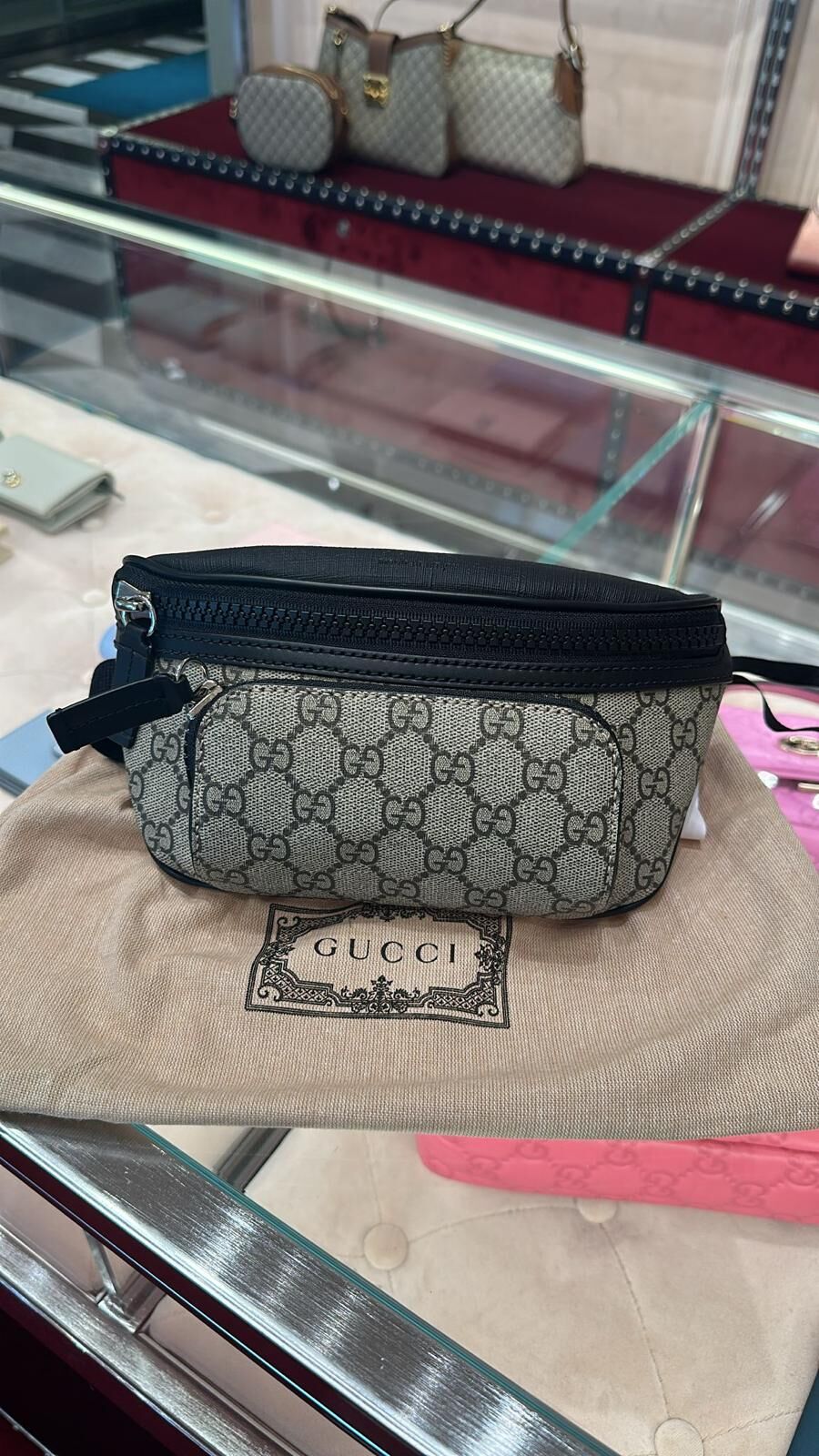 LYS01537 Gucci GG Supreme 帆布拉鏈腰包/斜背包